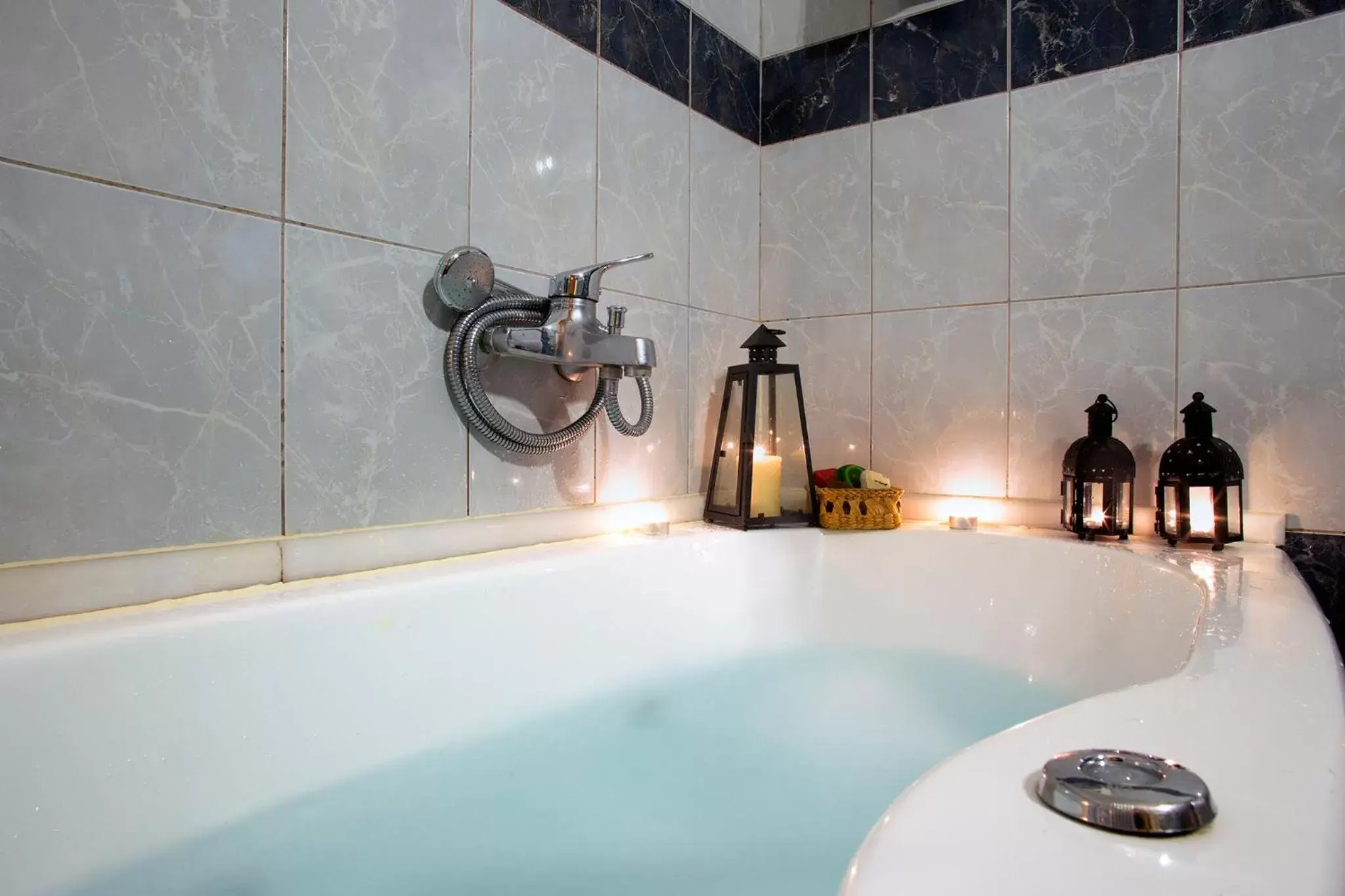 Hot Tub, Bathroom in Dimosthenis