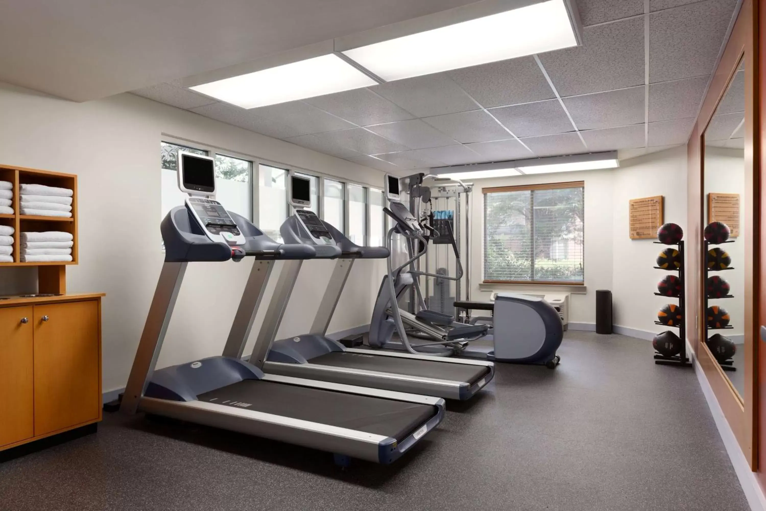 Fitness centre/facilities, Fitness Center/Facilities in Hilton Garden Inn Lancaster