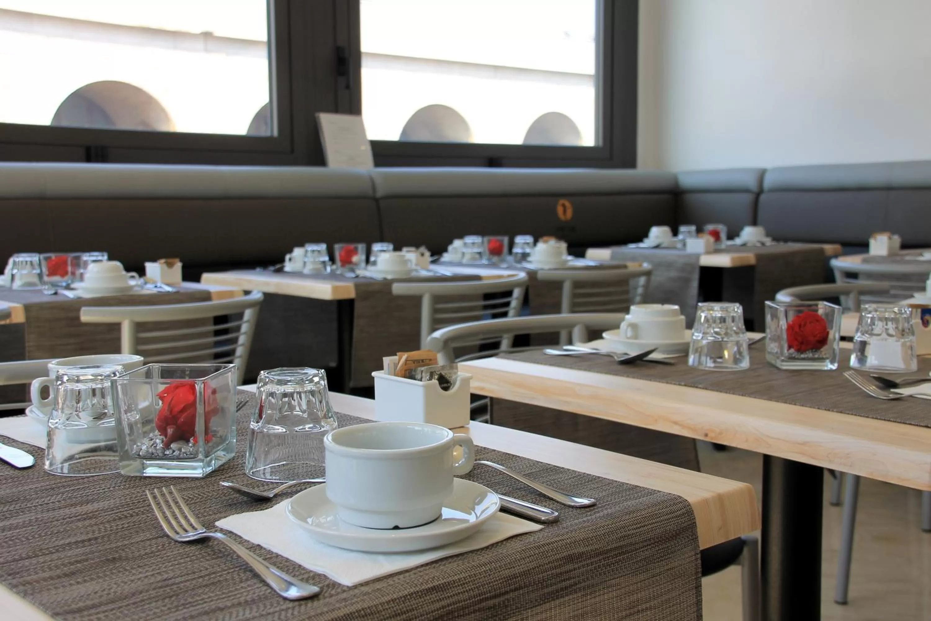 Restaurant/places to eat in Hotel Aphrodite