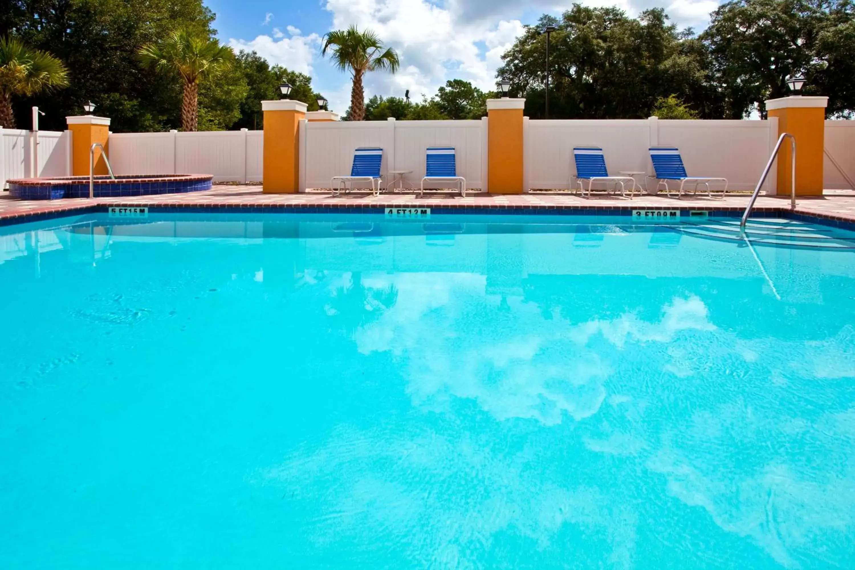 Swimming Pool in Holiday Inn Express Hotel & Suites Brooksville-I-75, an IHG Hotel