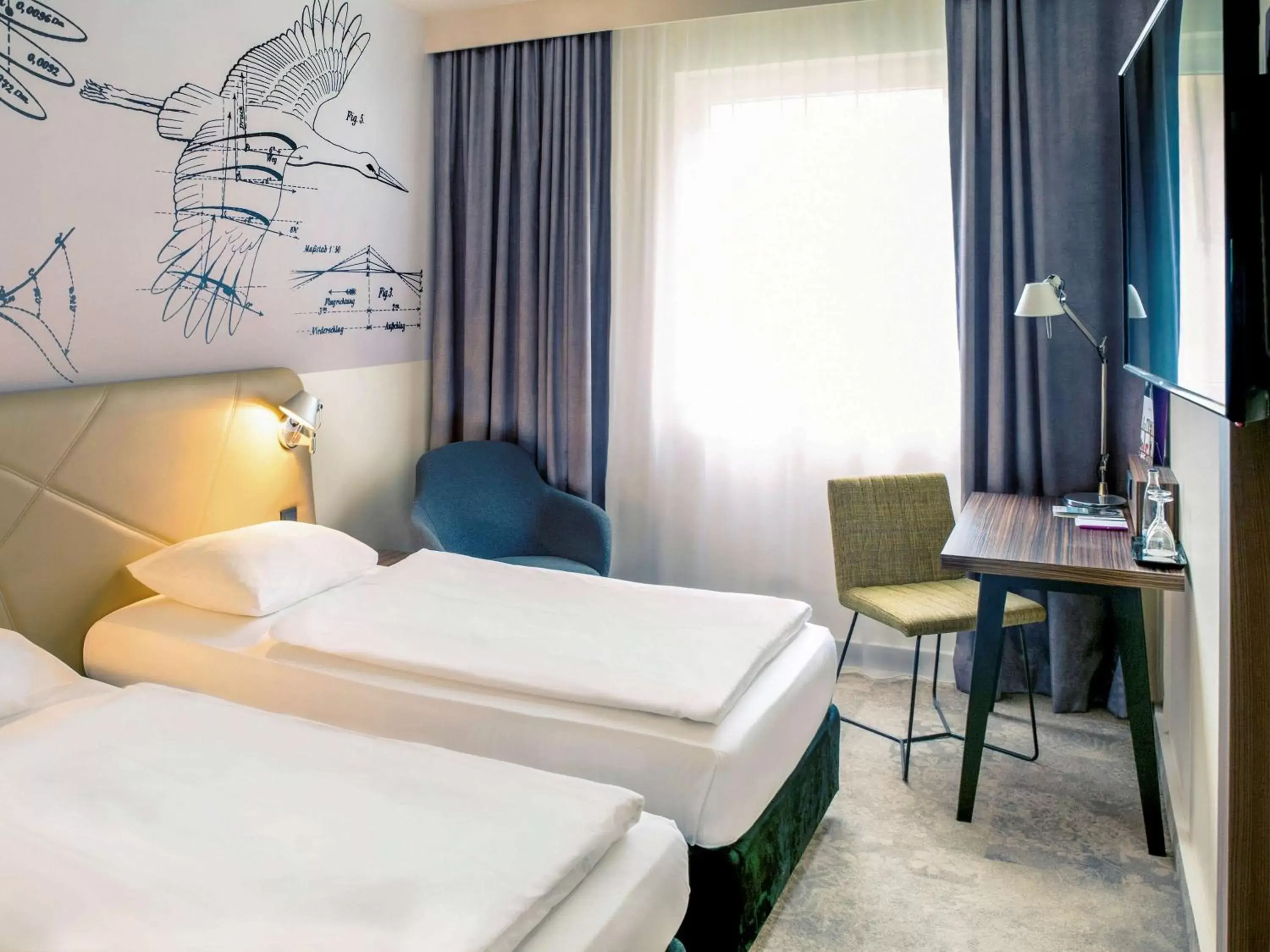 Bedroom, Bed in Mercure Hotel Berlin City