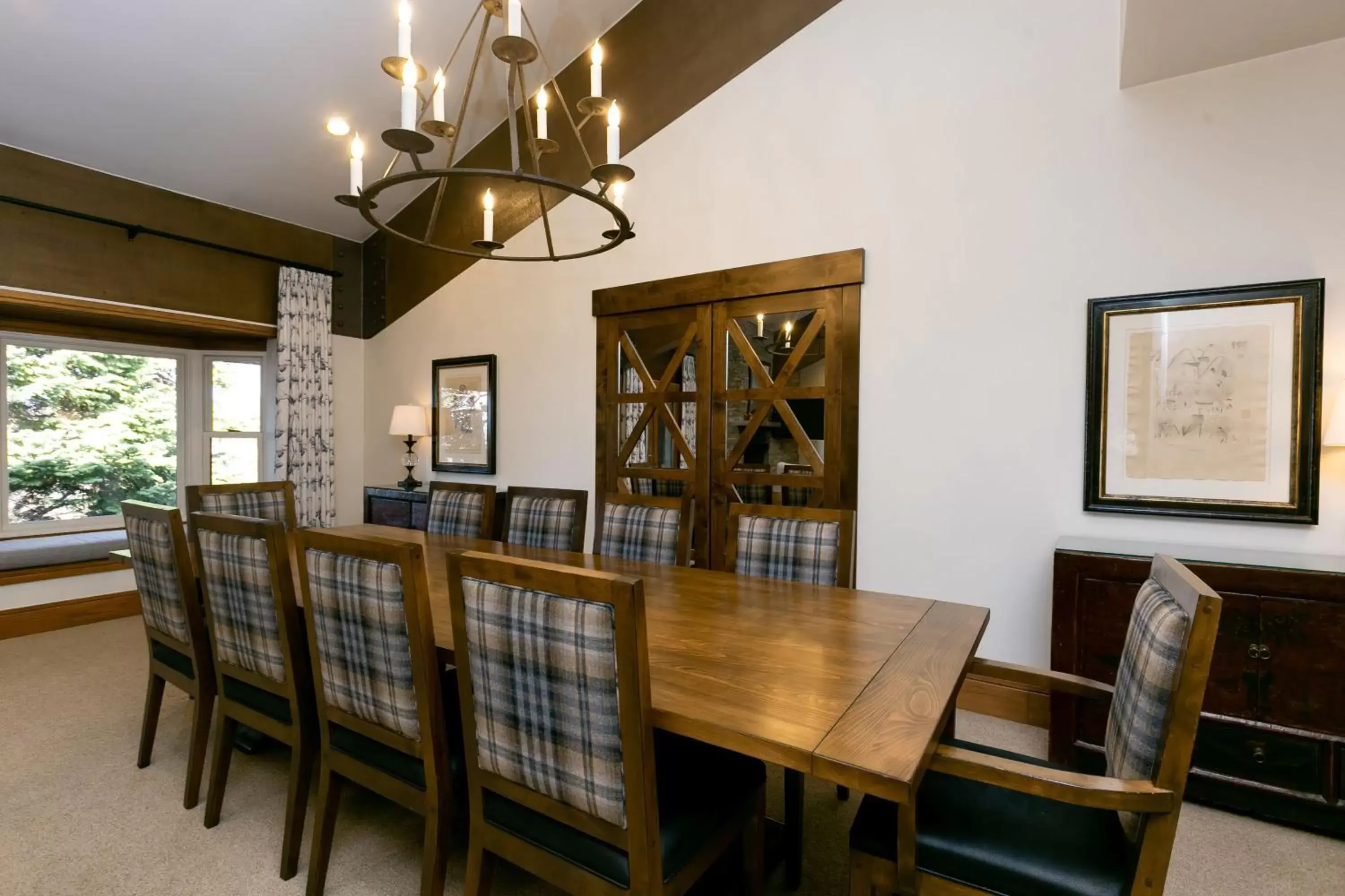 Dining Area in Stein Eriksen Lodge Deer Valley