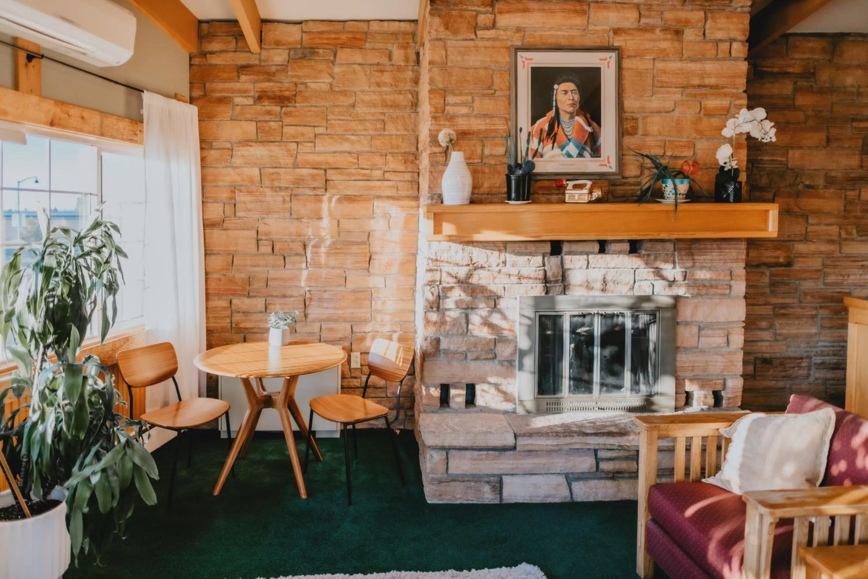 Lobby or reception in Sapphire Motel Midtown Bozeman