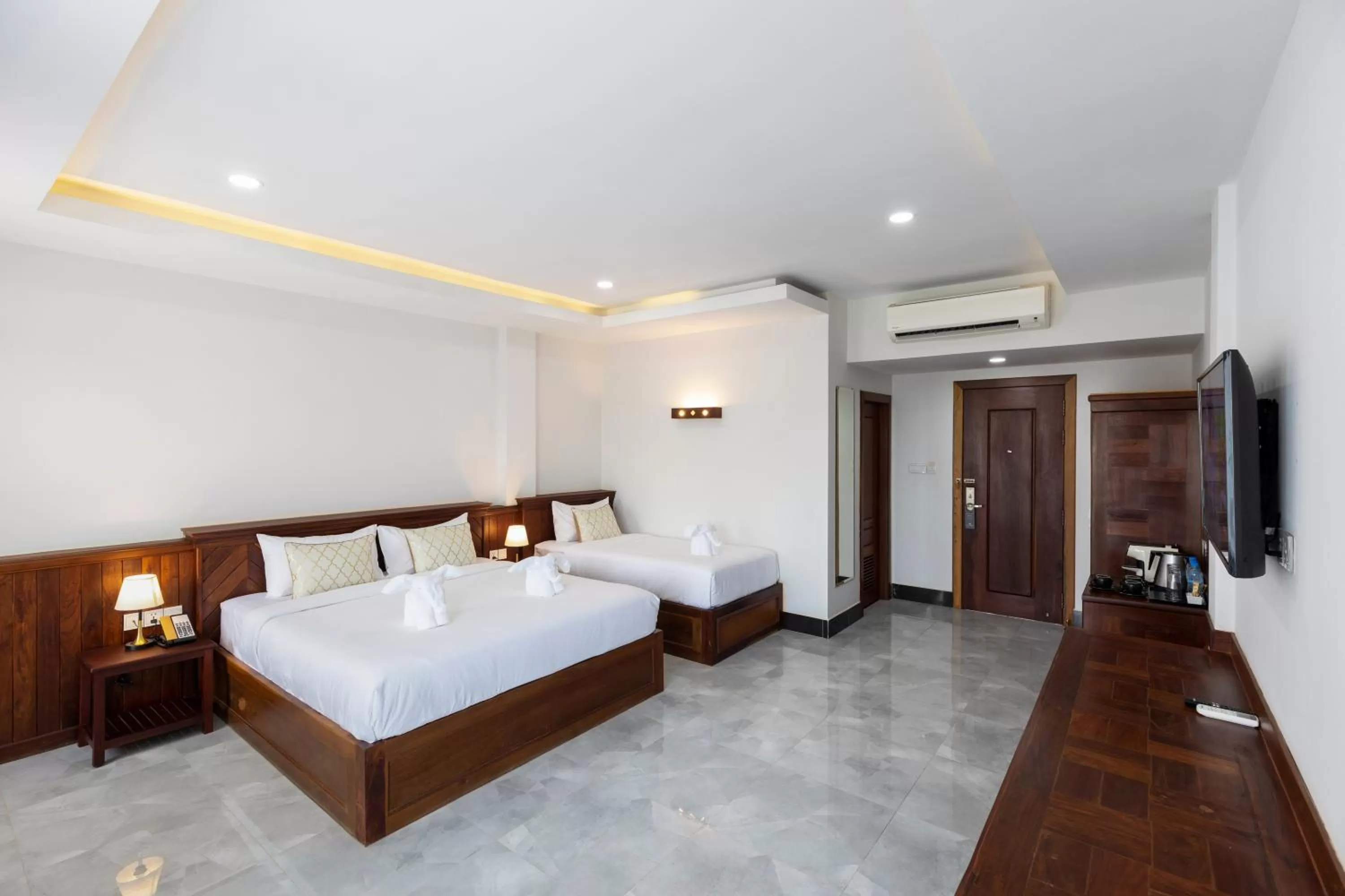 Bedroom, Bed in Blanc Smith Hotel