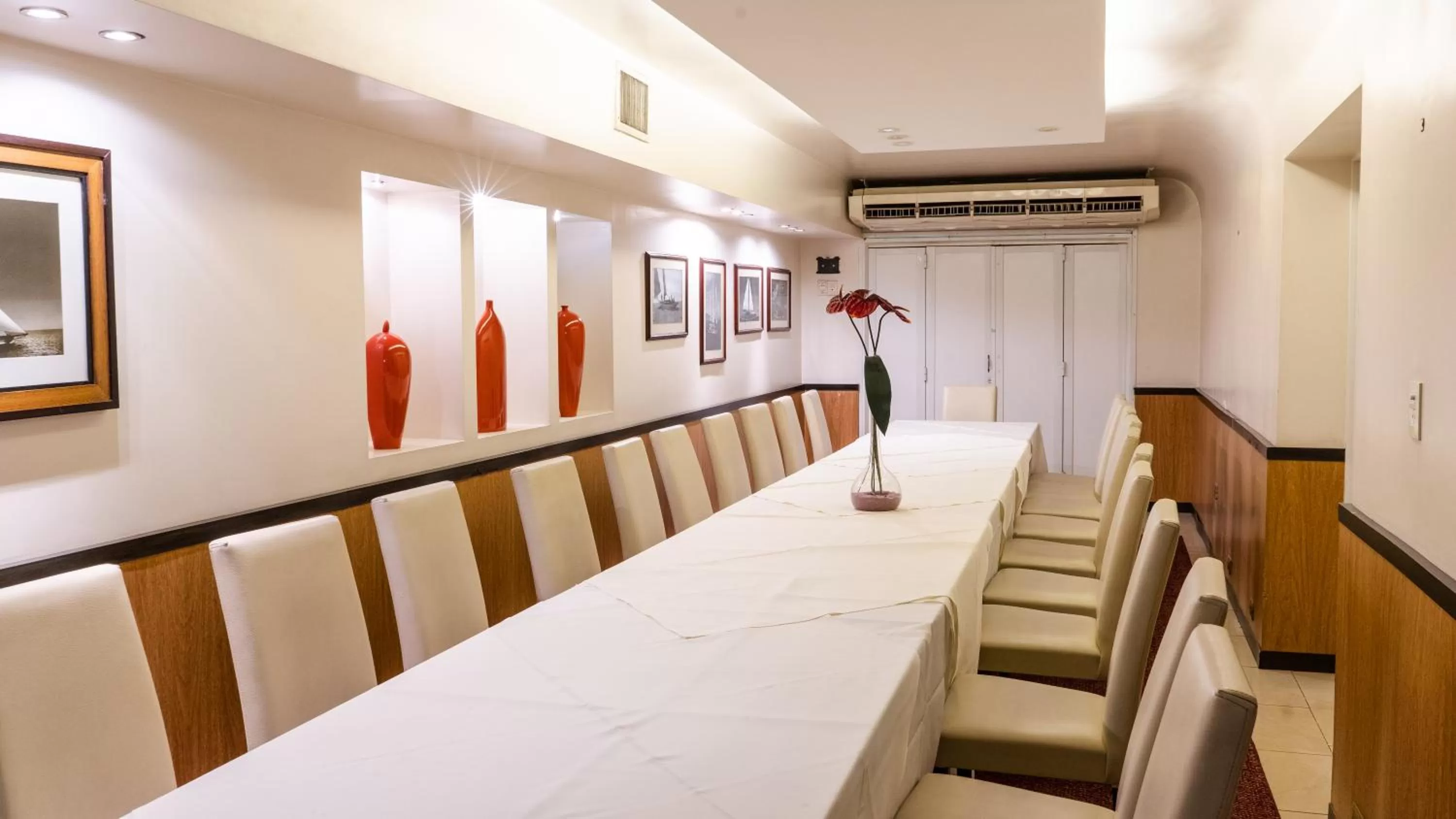 Seating area in Hotel Metropol