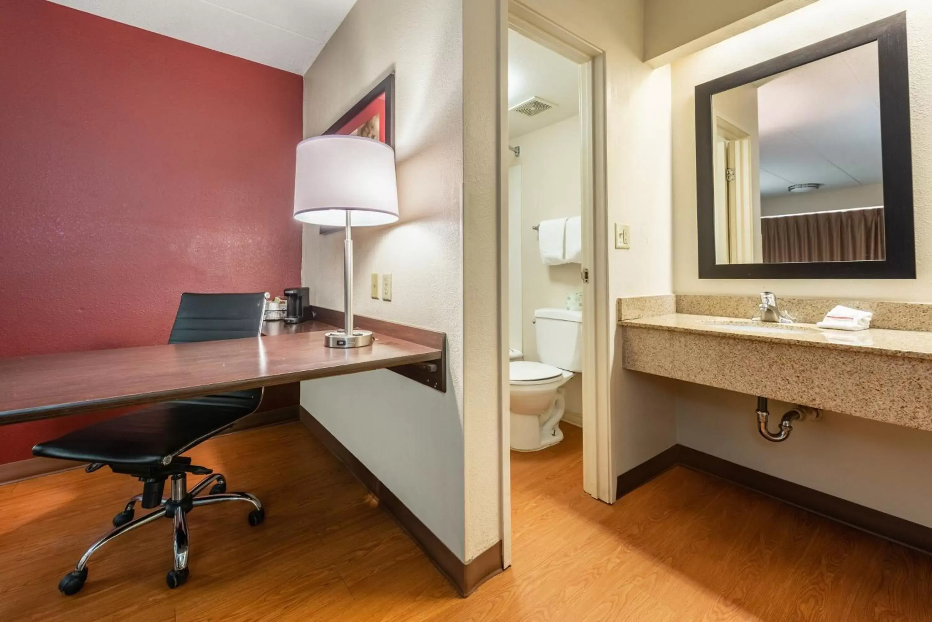 Photo of the whole room, Bathroom in Red Roof Inn Merrillville
