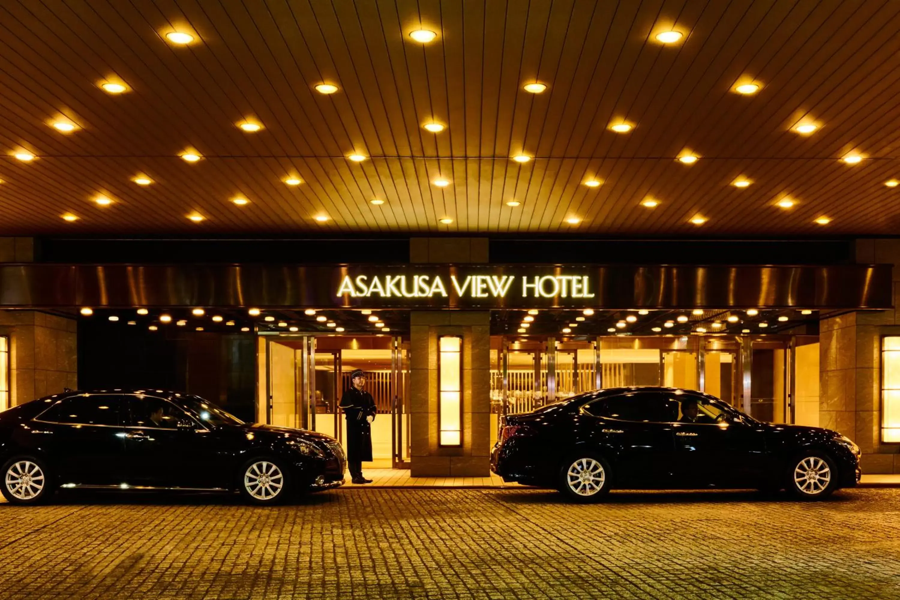 Facade/entrance in Asakusa View Hotel