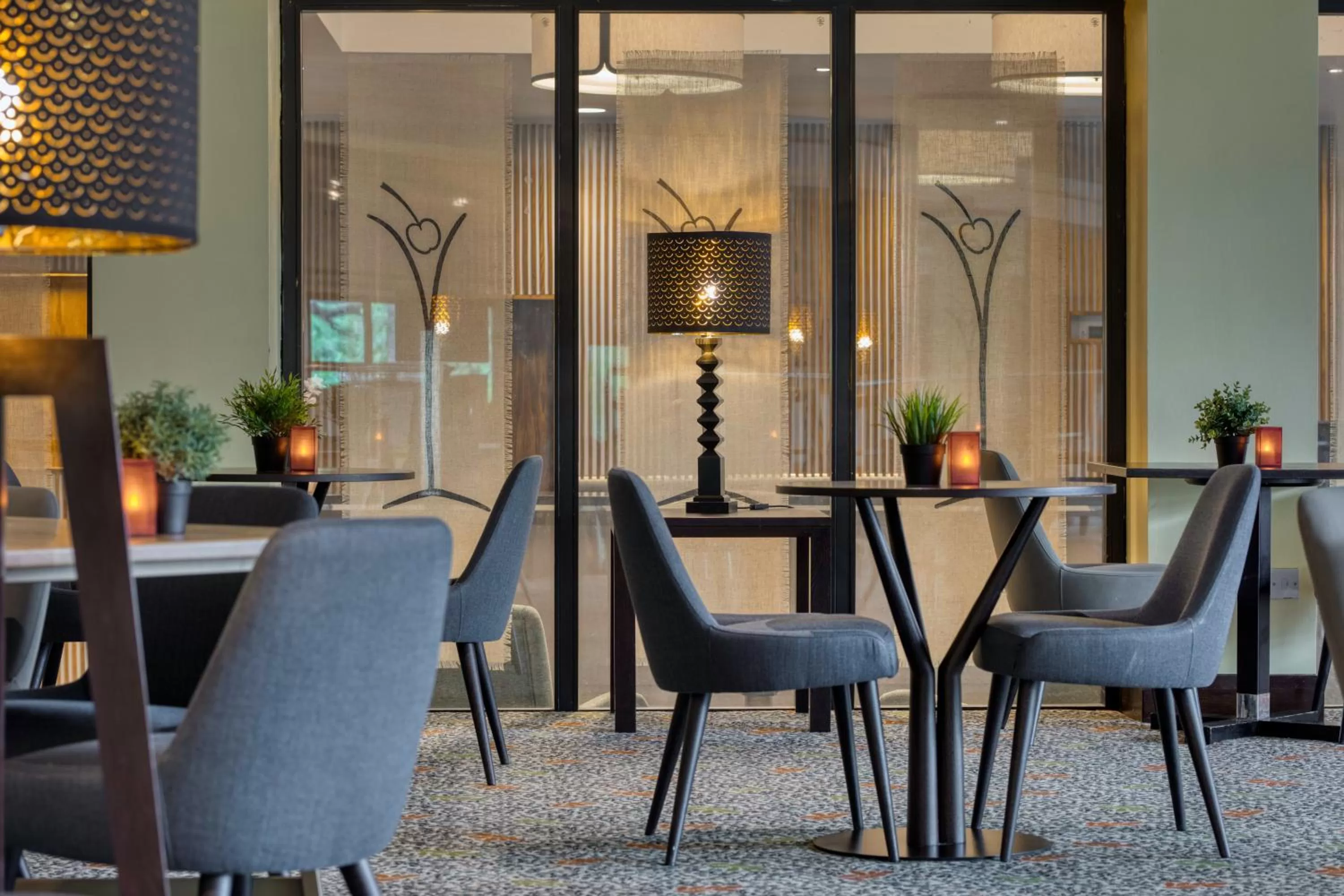 Lounge or bar in Stratford Manor Hotel