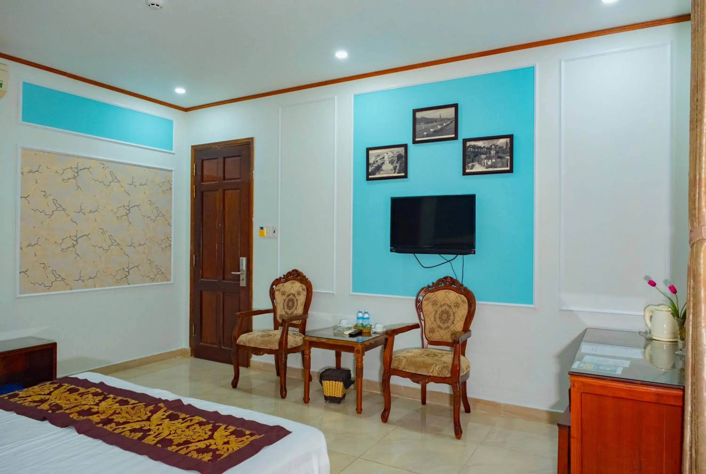 Bedroom, Seating Area in Phu Van Resort & Spa