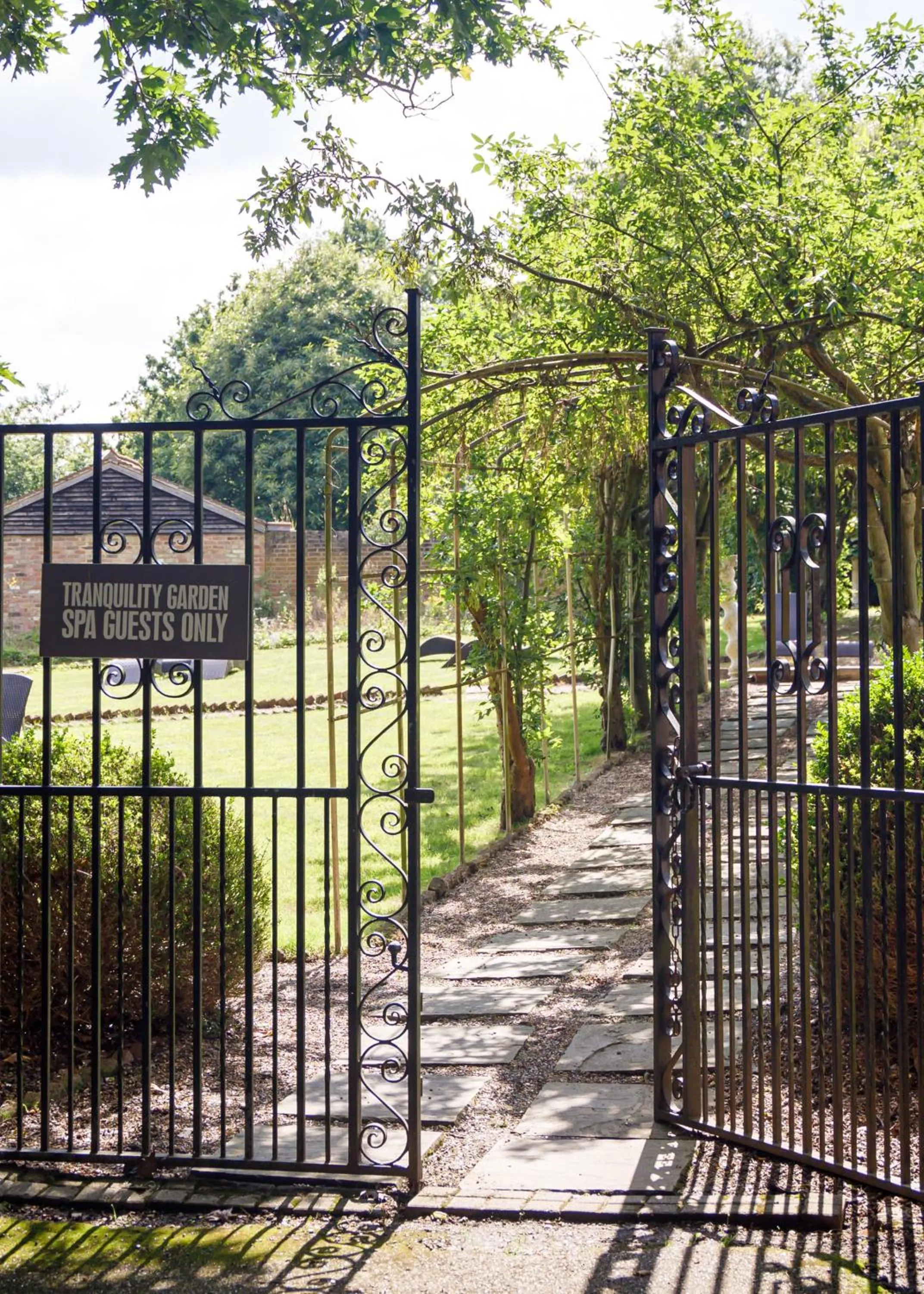 Garden in Rowhill Grange Hotel & Utopia Spa