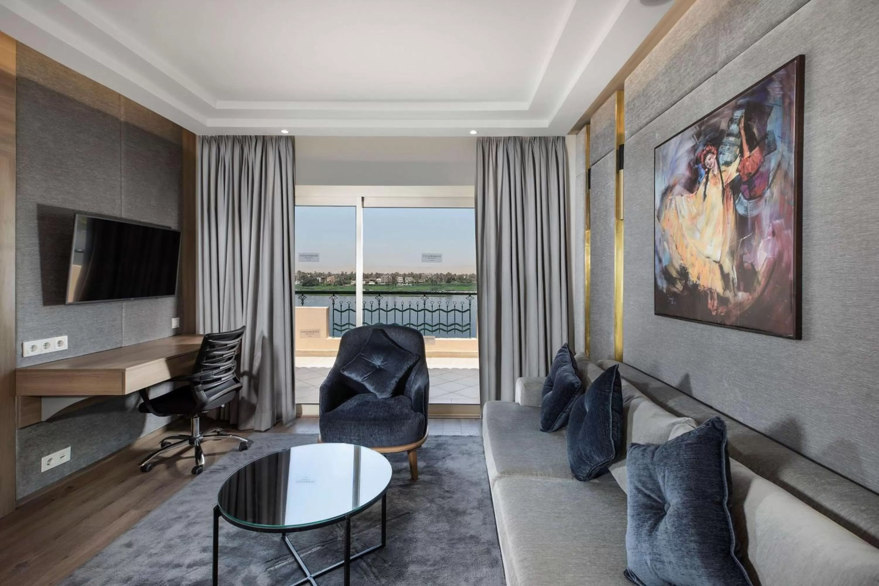 Bedroom in Steigenberger Nile Palace Luxor - Convention Center