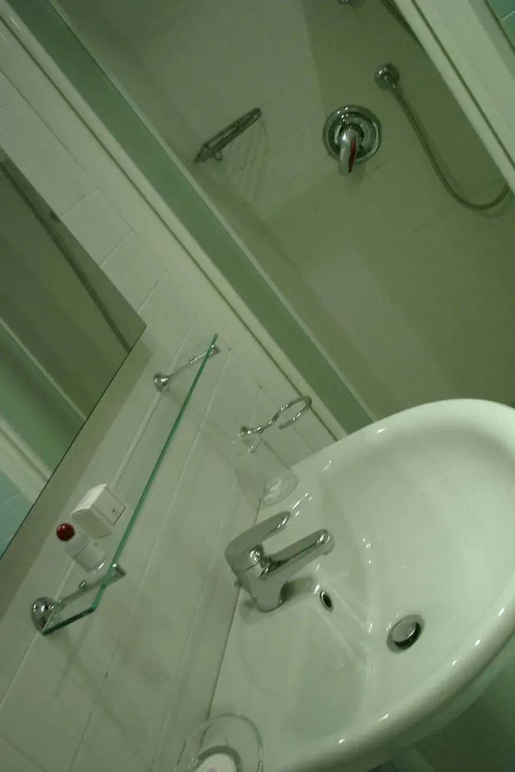 Bathroom in Hotel Gala