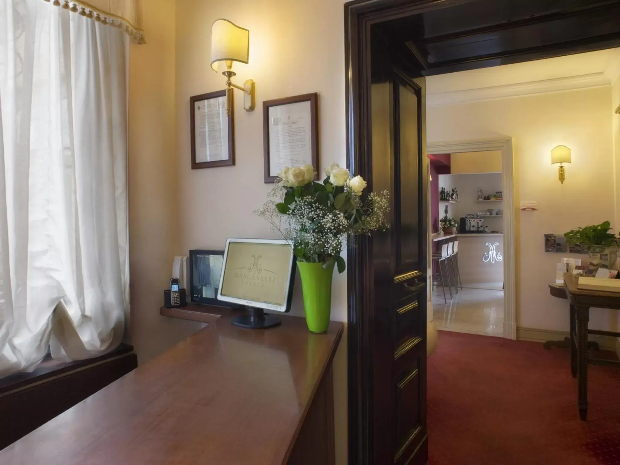 Lobby or reception in Hotel Manganelli Palace Lobby or reception in Hotel Manganelli Palace