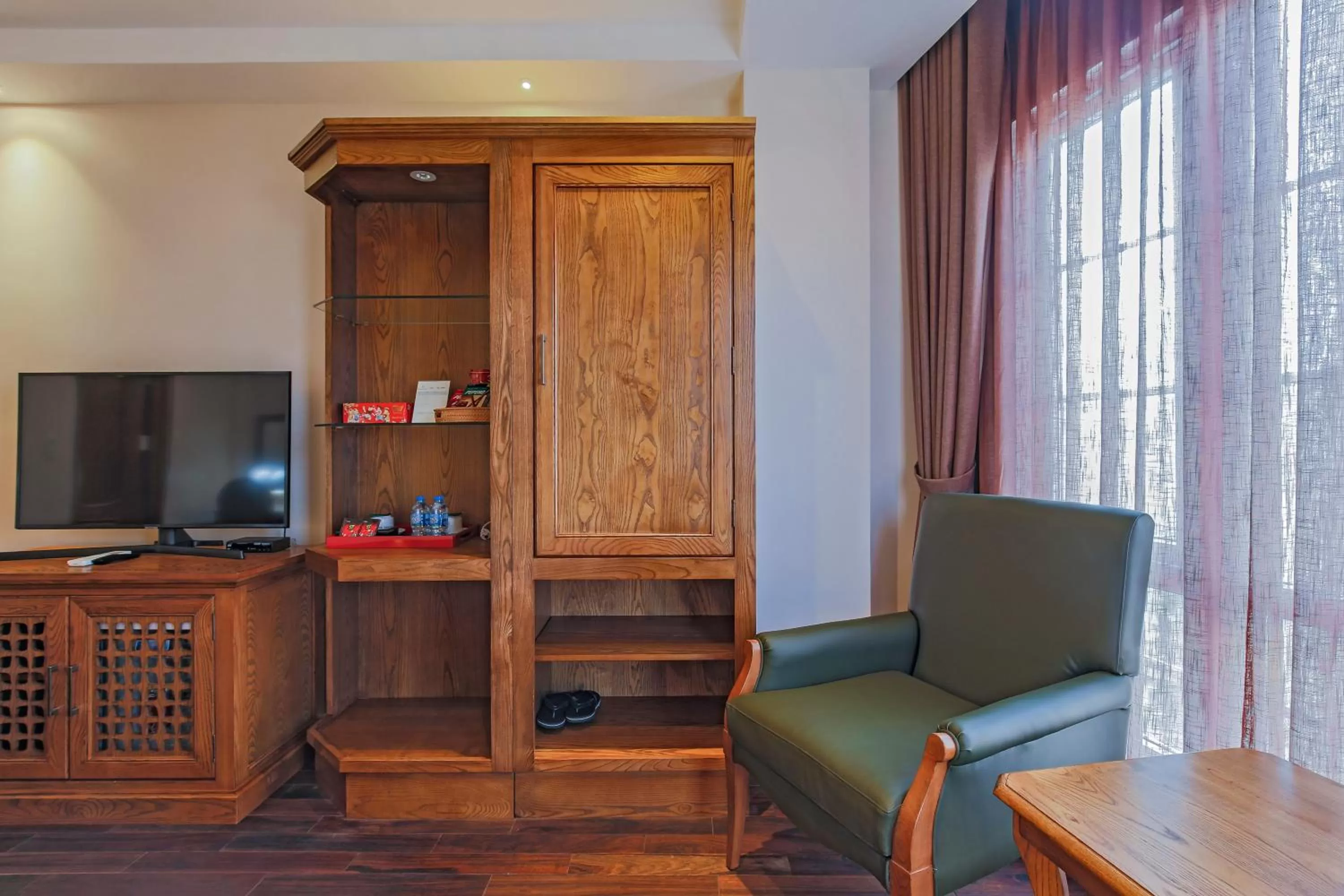 Seating area in Hoang Lan Hotel