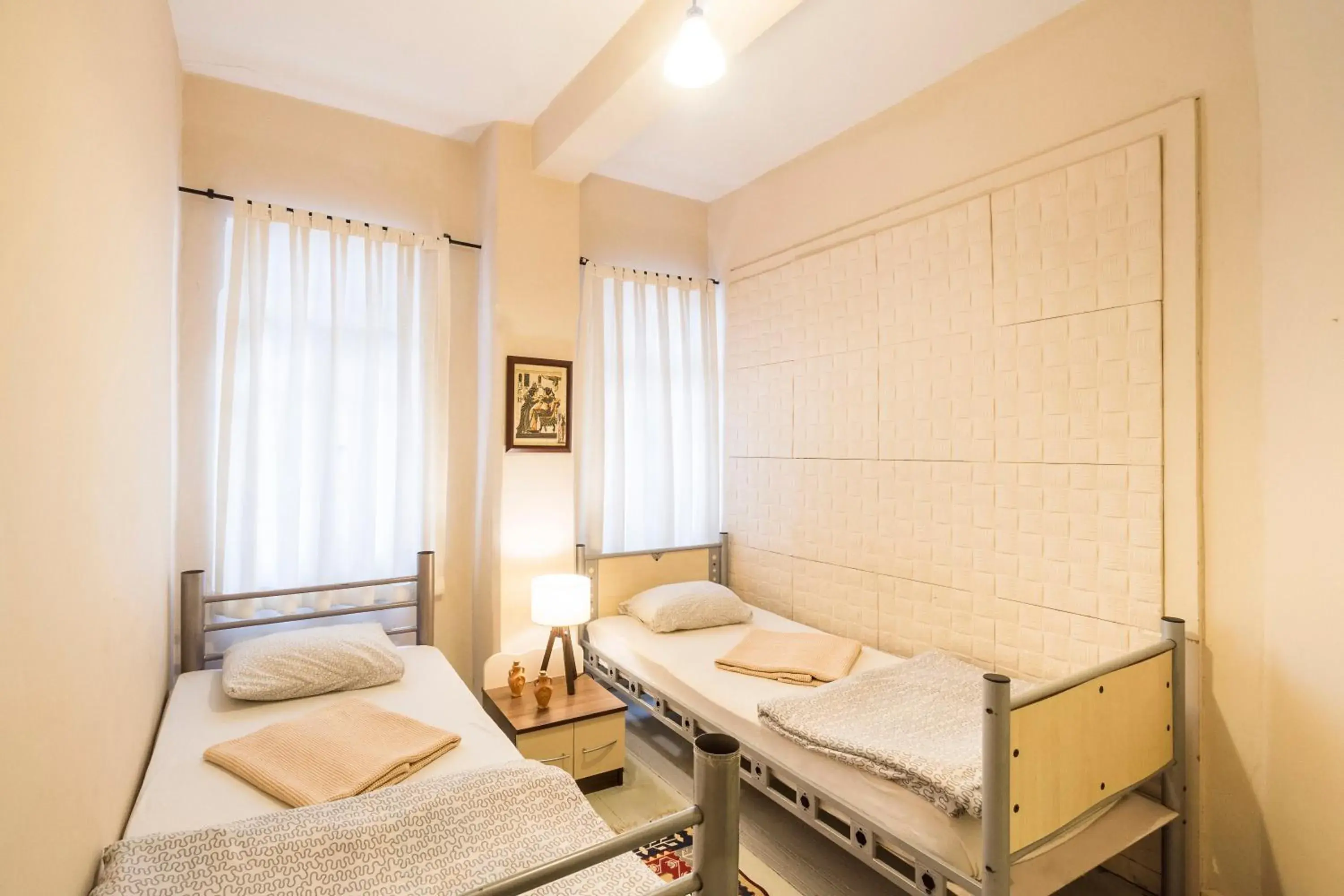 Bed in Levanten Hostel