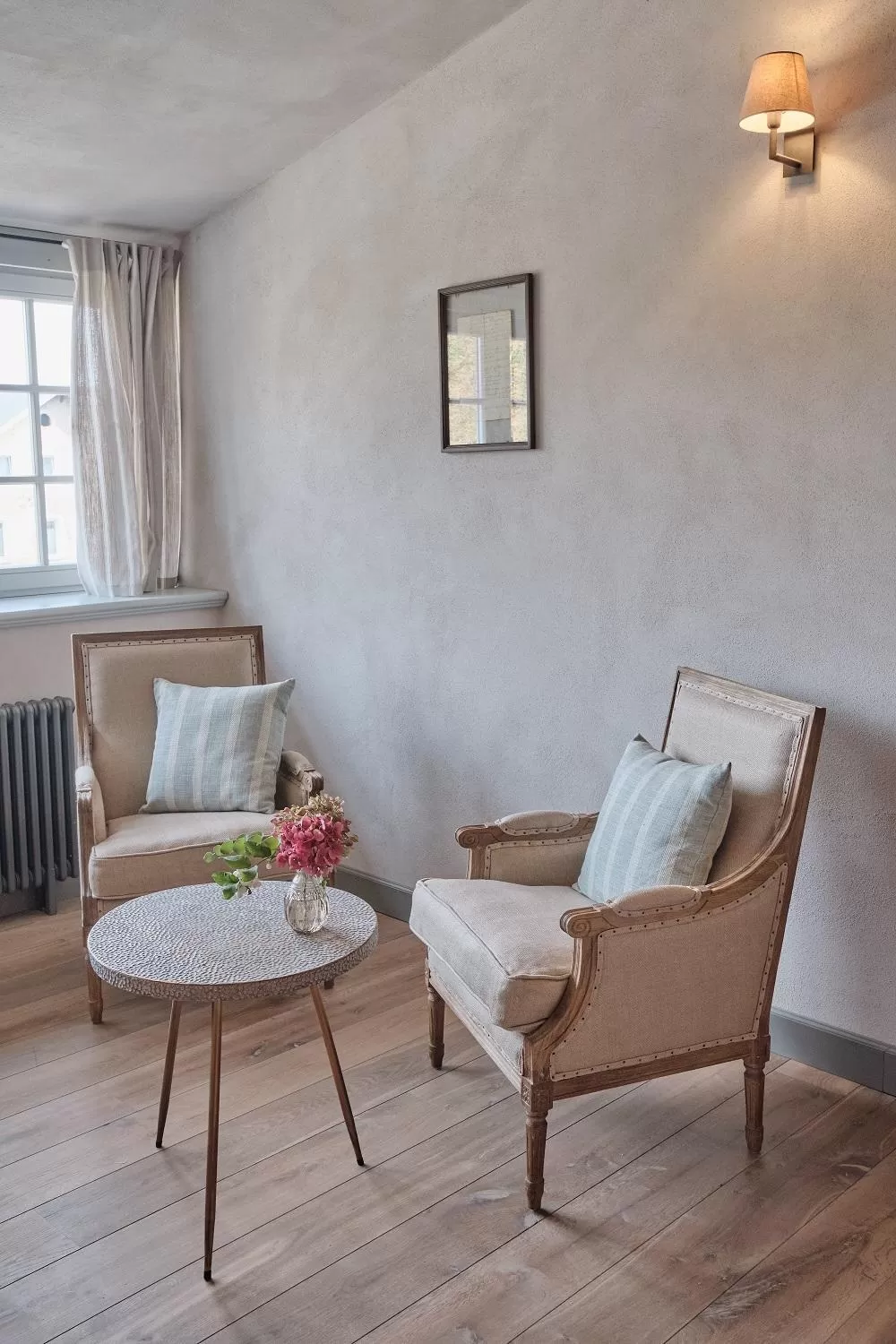 Seating area in Pałac Kamieniec