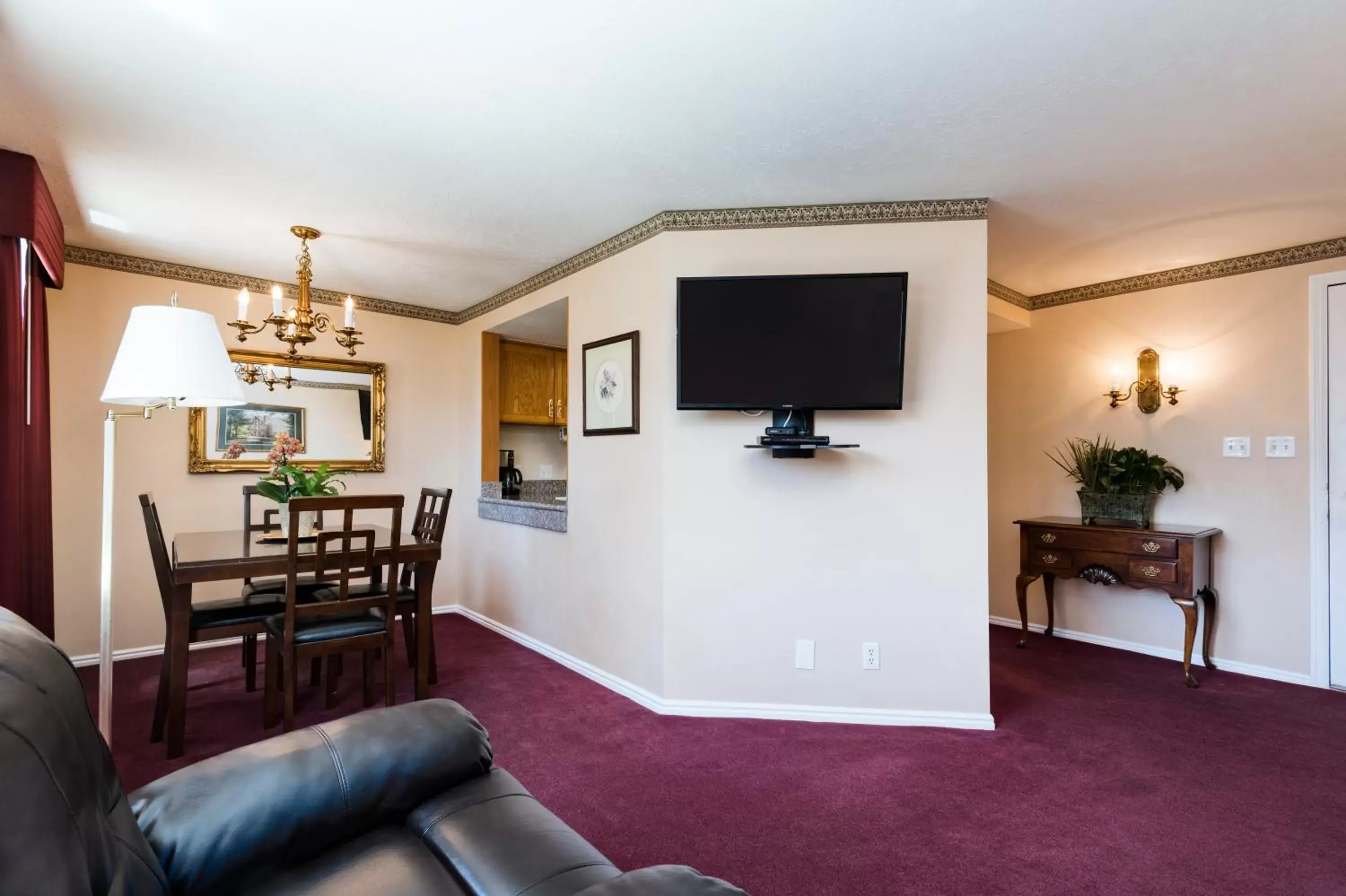 Living room, TV/Entertainment Center in The Kimball at Temple Square