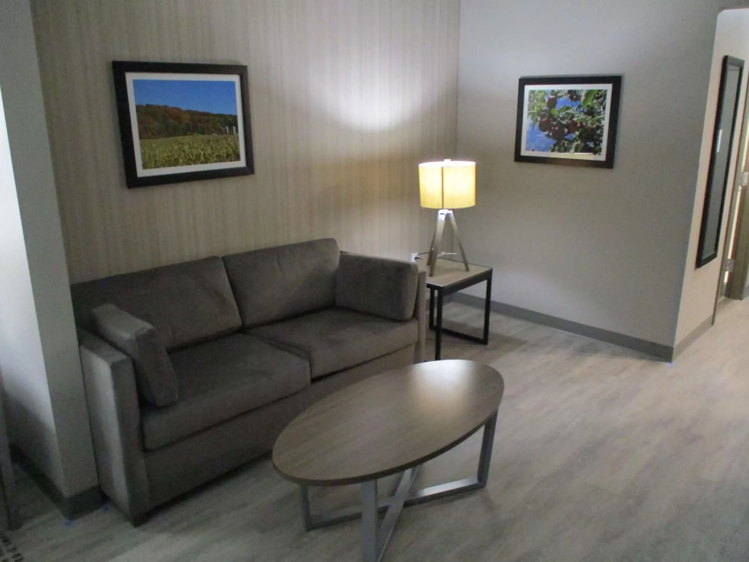Other, Seating Area in Best Western Plus LaCrescent - LaCrosse