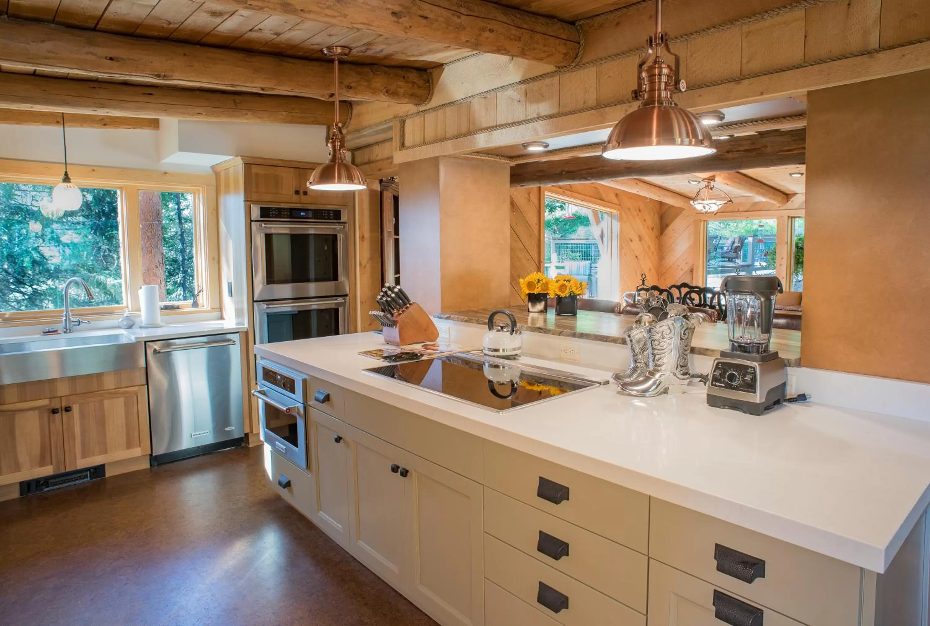 Kitchen or kitchenette, Kitchen/Kitchenette in Jackson Hole Hideout