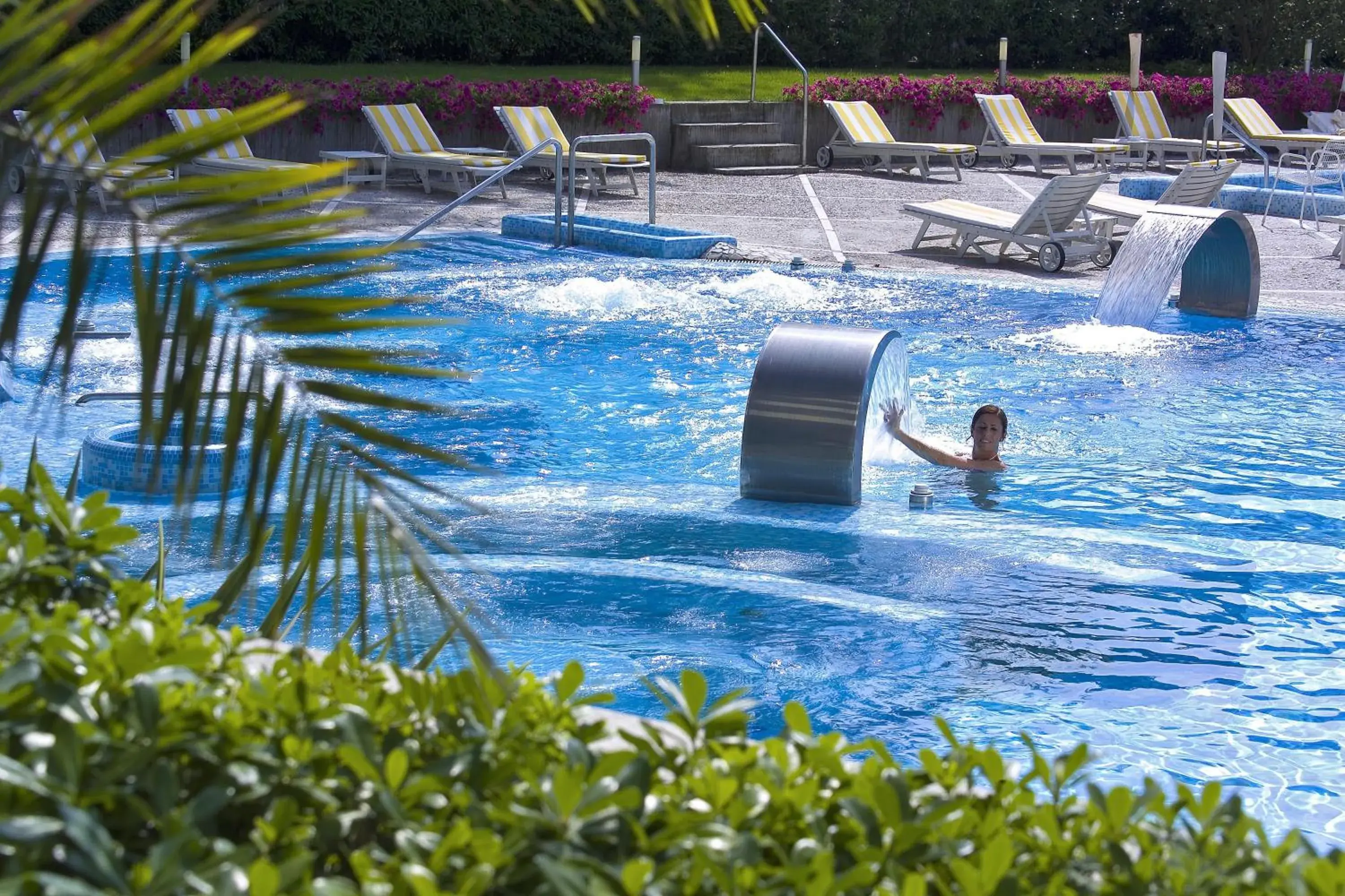 Swimming Pool in Hotel Bristol Buja