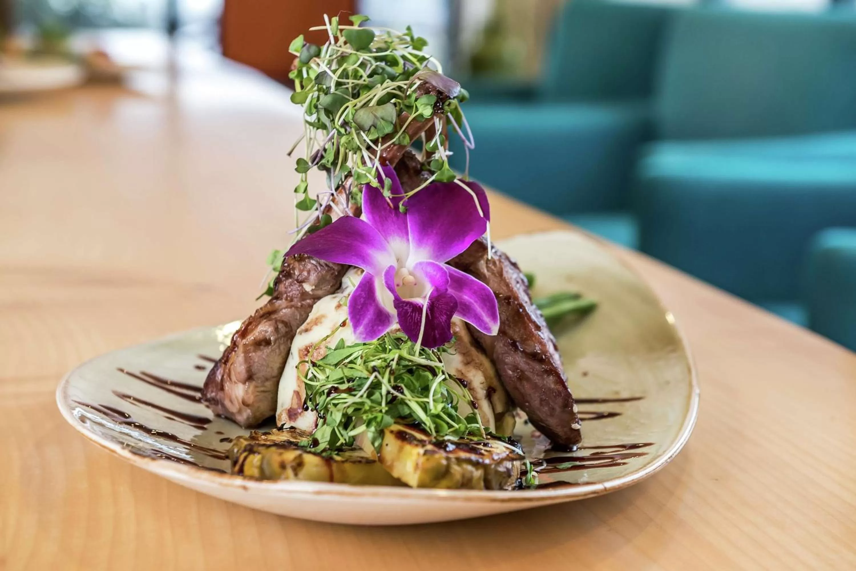 Restaurant/places to eat in Hilton Garden Inn Exton-West Chester