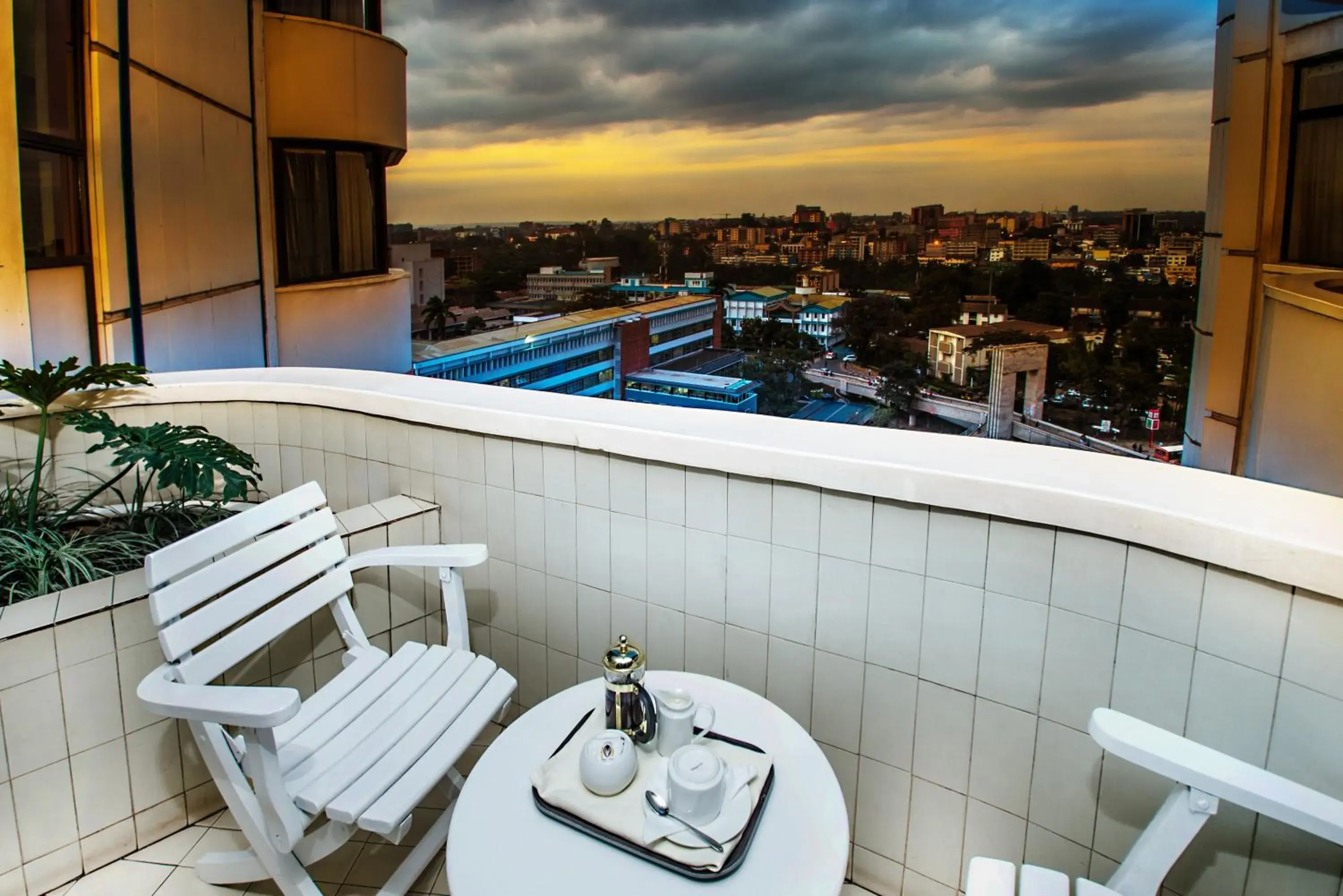 Patio, Balcony/Terrace in Nairobi Safari Club