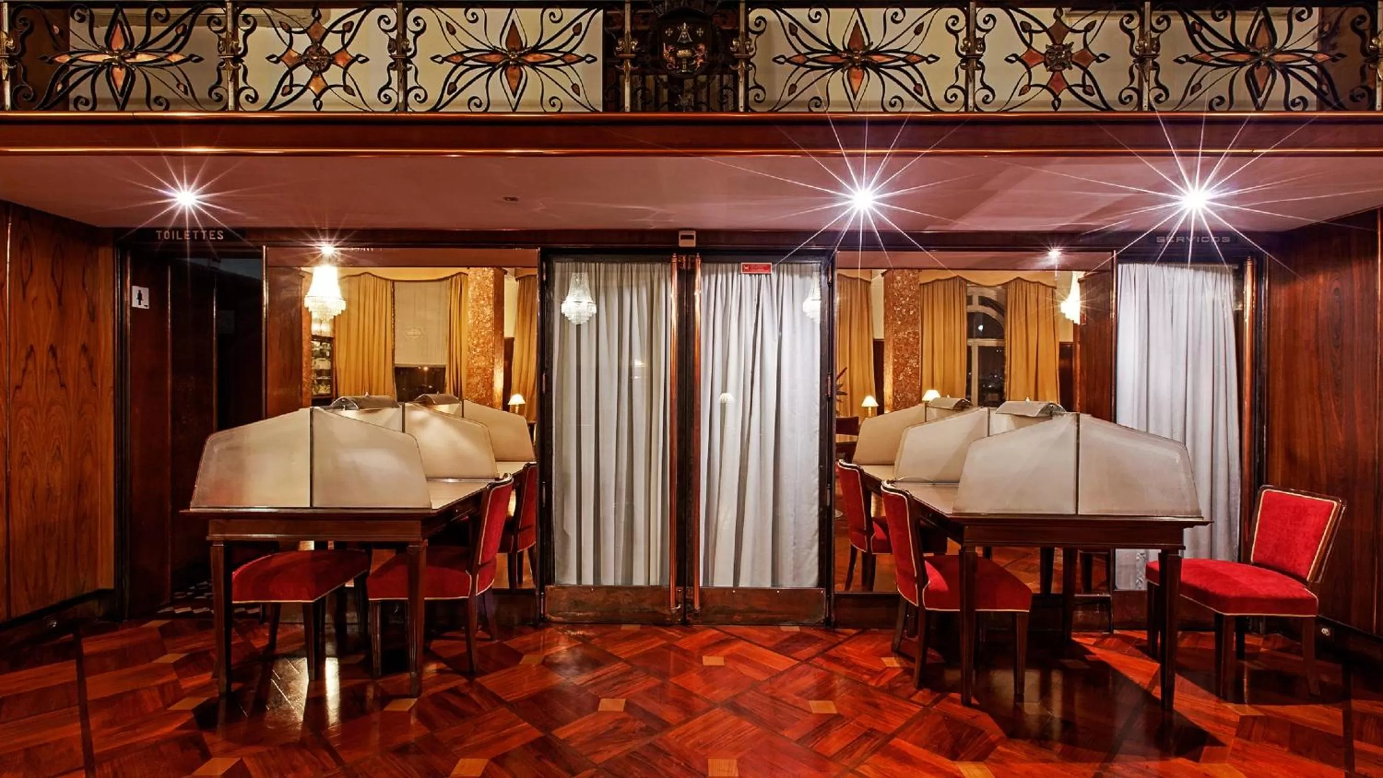 Lounge or bar in Hotel Astoria