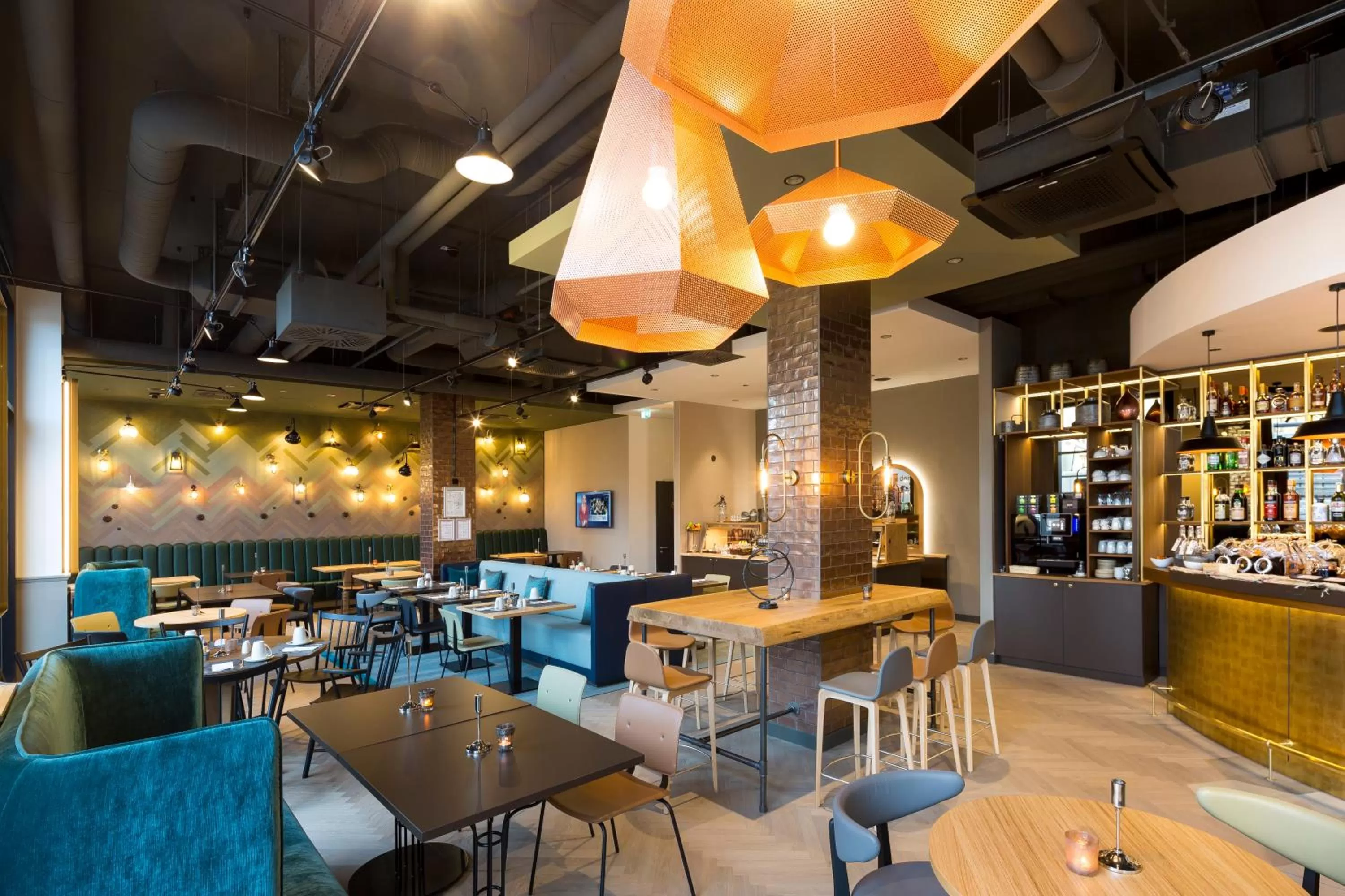 Restaurant/places to eat in Hotel Indigo Dresden - Wettiner Platz by IHG