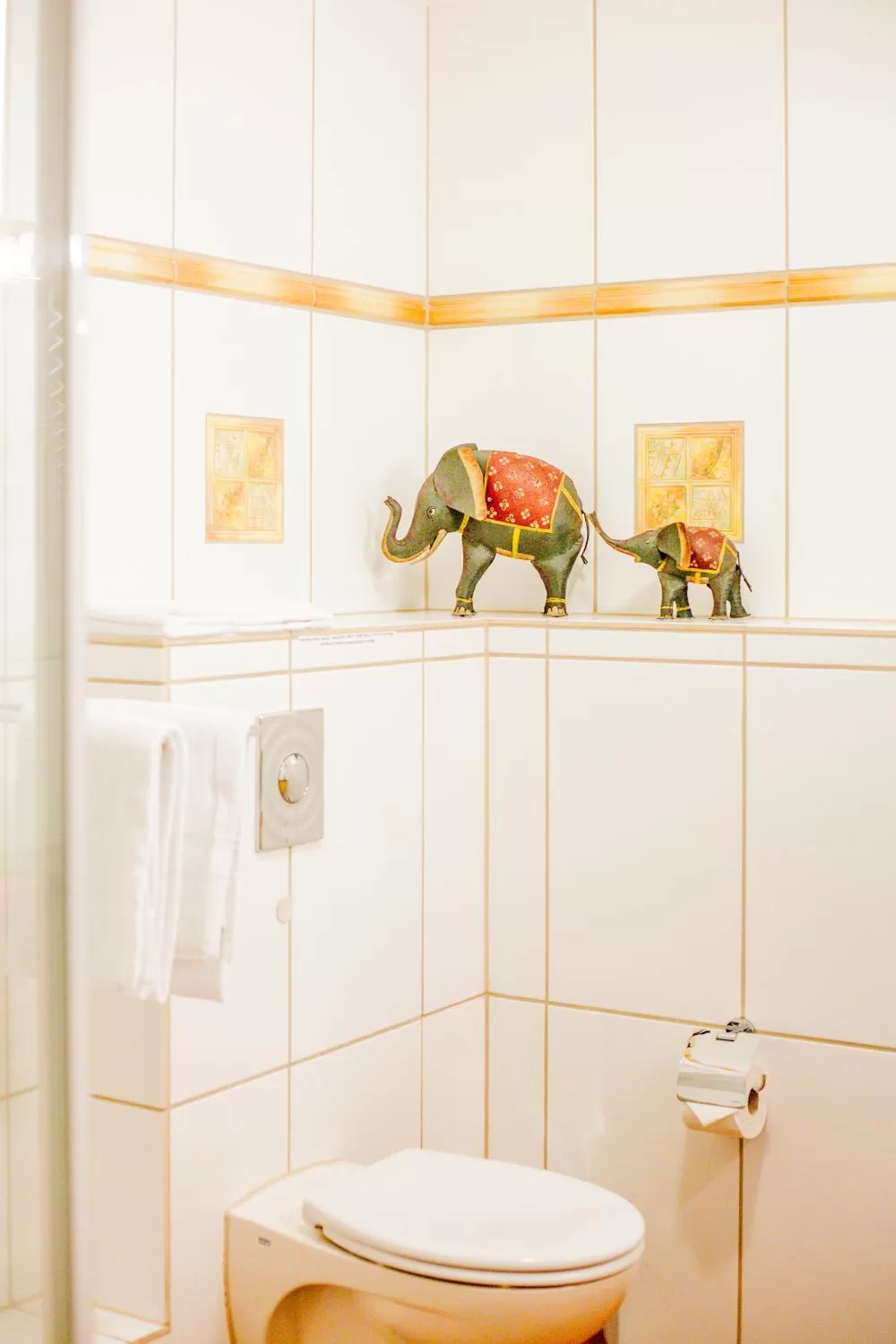 Toilet in Hotel Zur Linde Dein Self Check In