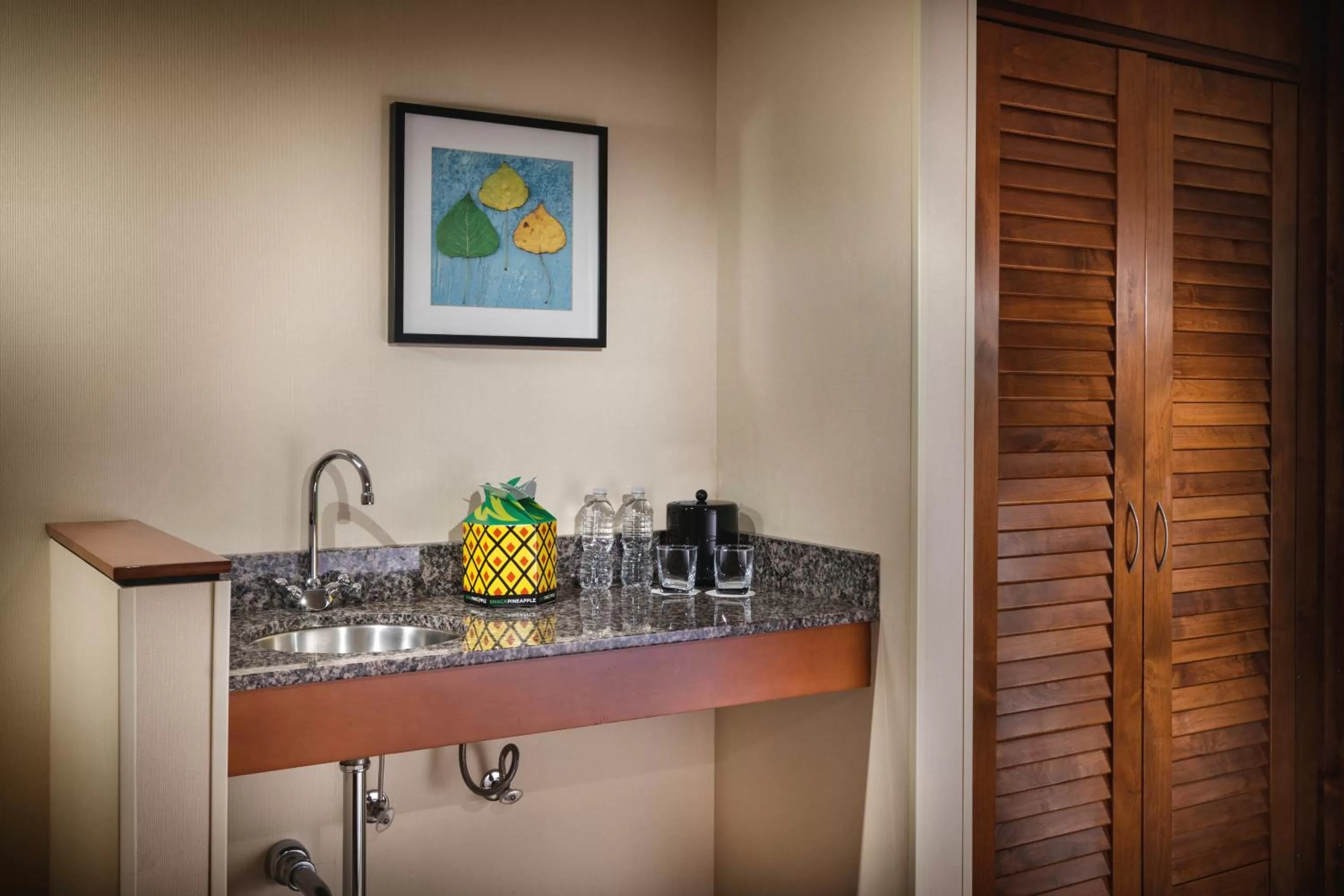 Area and facilities in Staypineapple, Watertown Hotel, University District Seattle