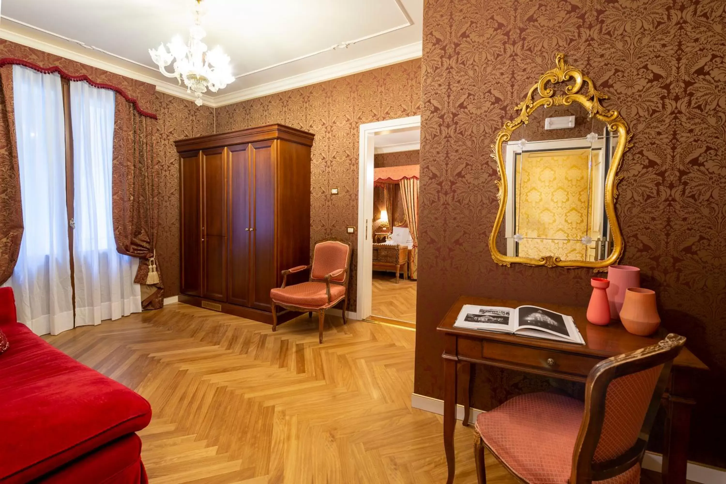 Bedroom, Seating Area in Hotel Antico Doge - a Member of Elizabeth Hotel Group