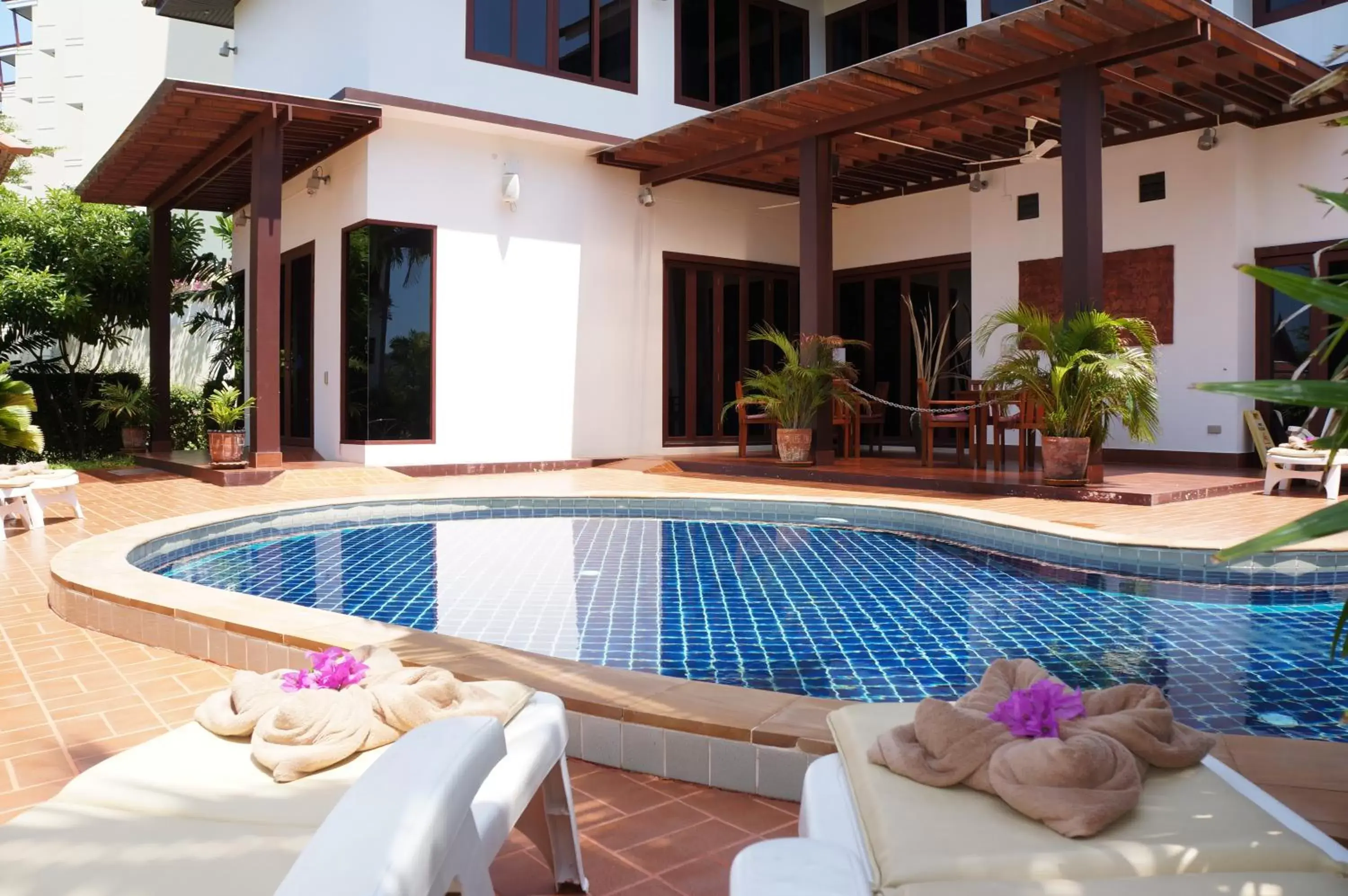 Spa and wellness centre/facilities, Swimming Pool in The Oriental Tropical Beach at VIP Resort