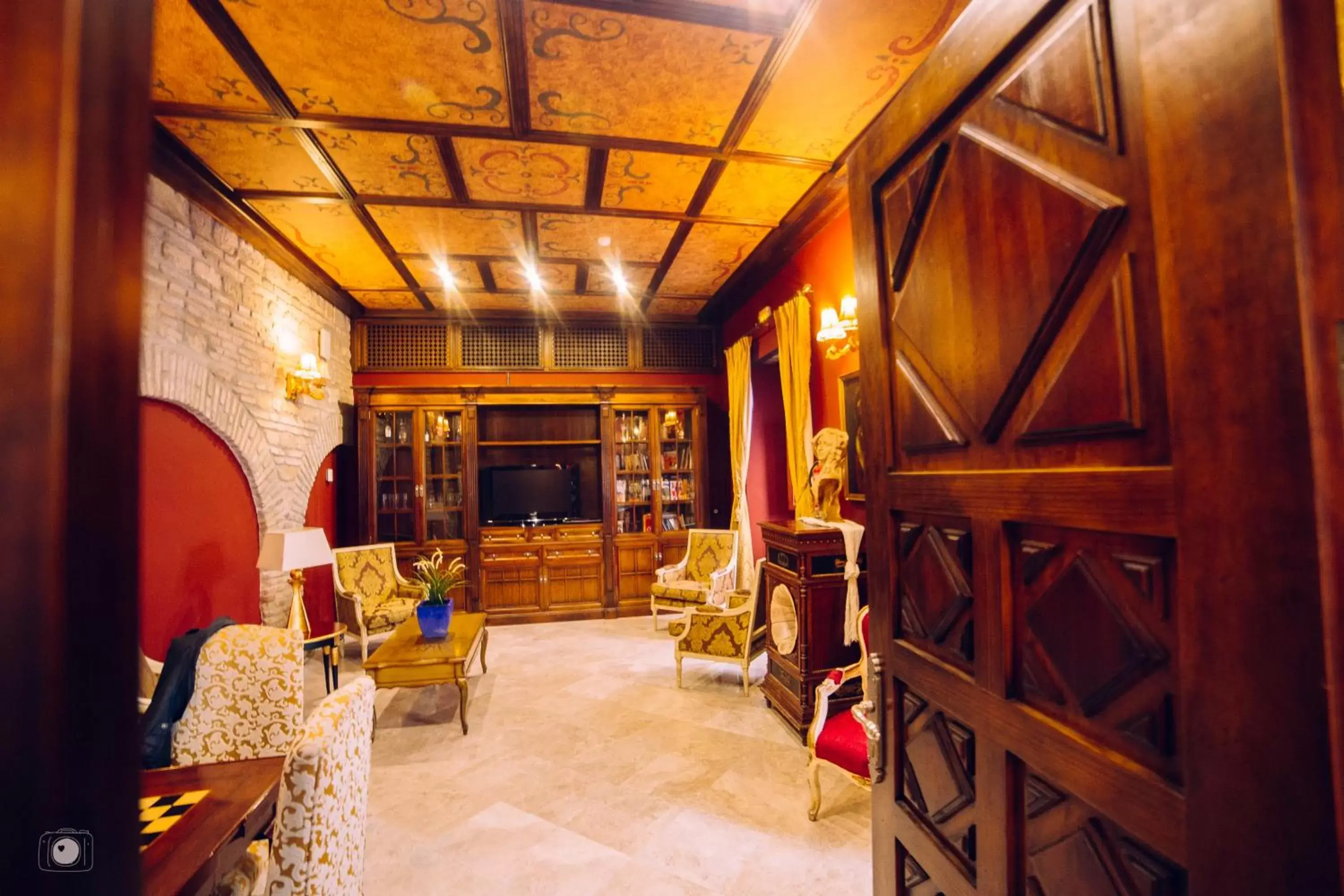 Lobby or reception in Hotel Posada de Vallina by MiRa