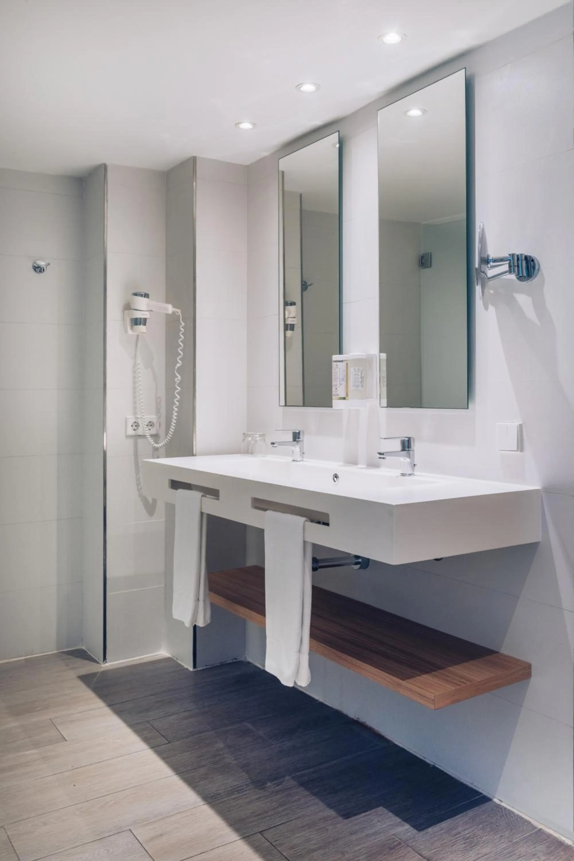 Toilet in Iberostar Waves Playa de Muro