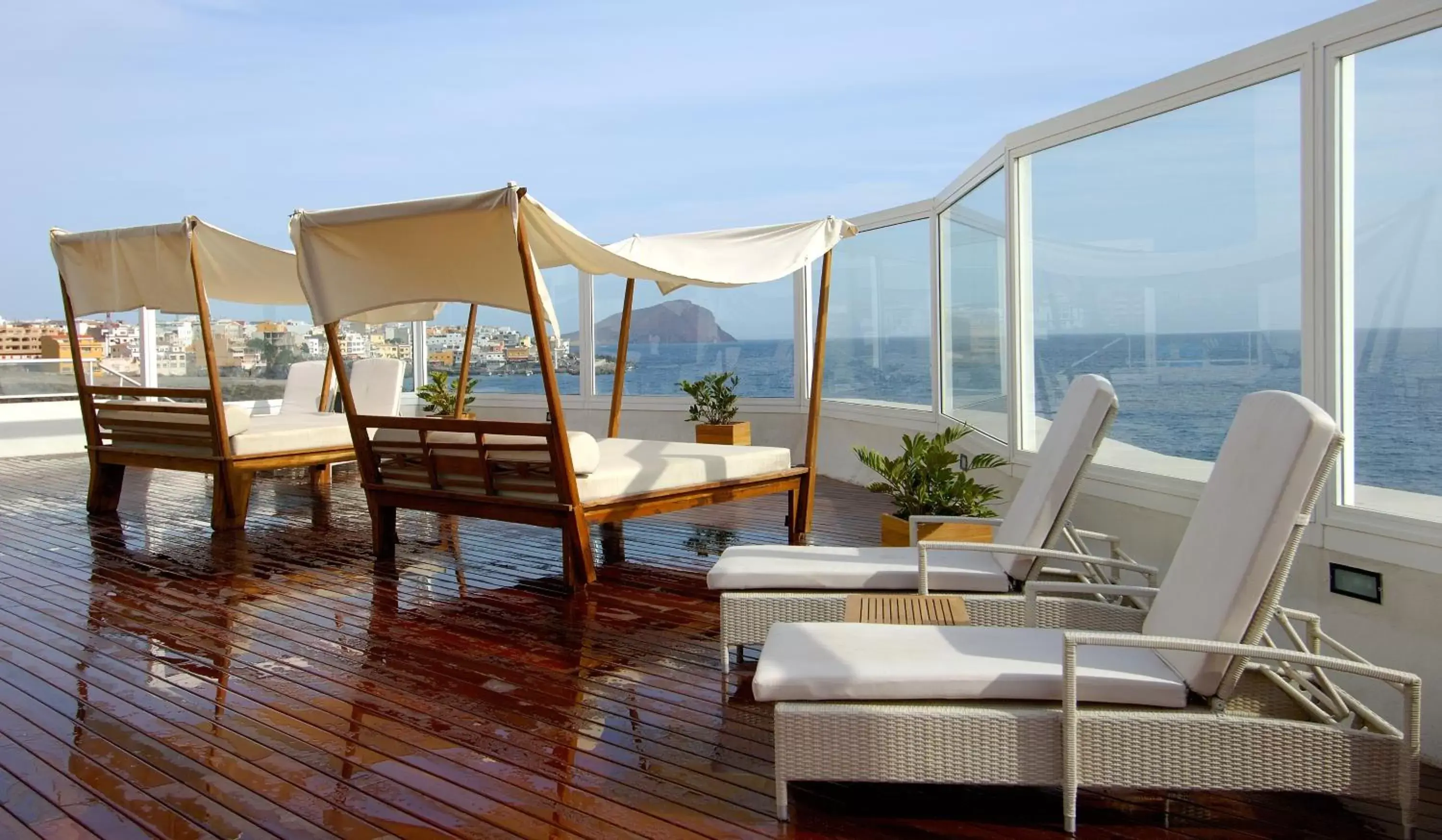 Balcony/Terrace in Vincci Tenerife Golf