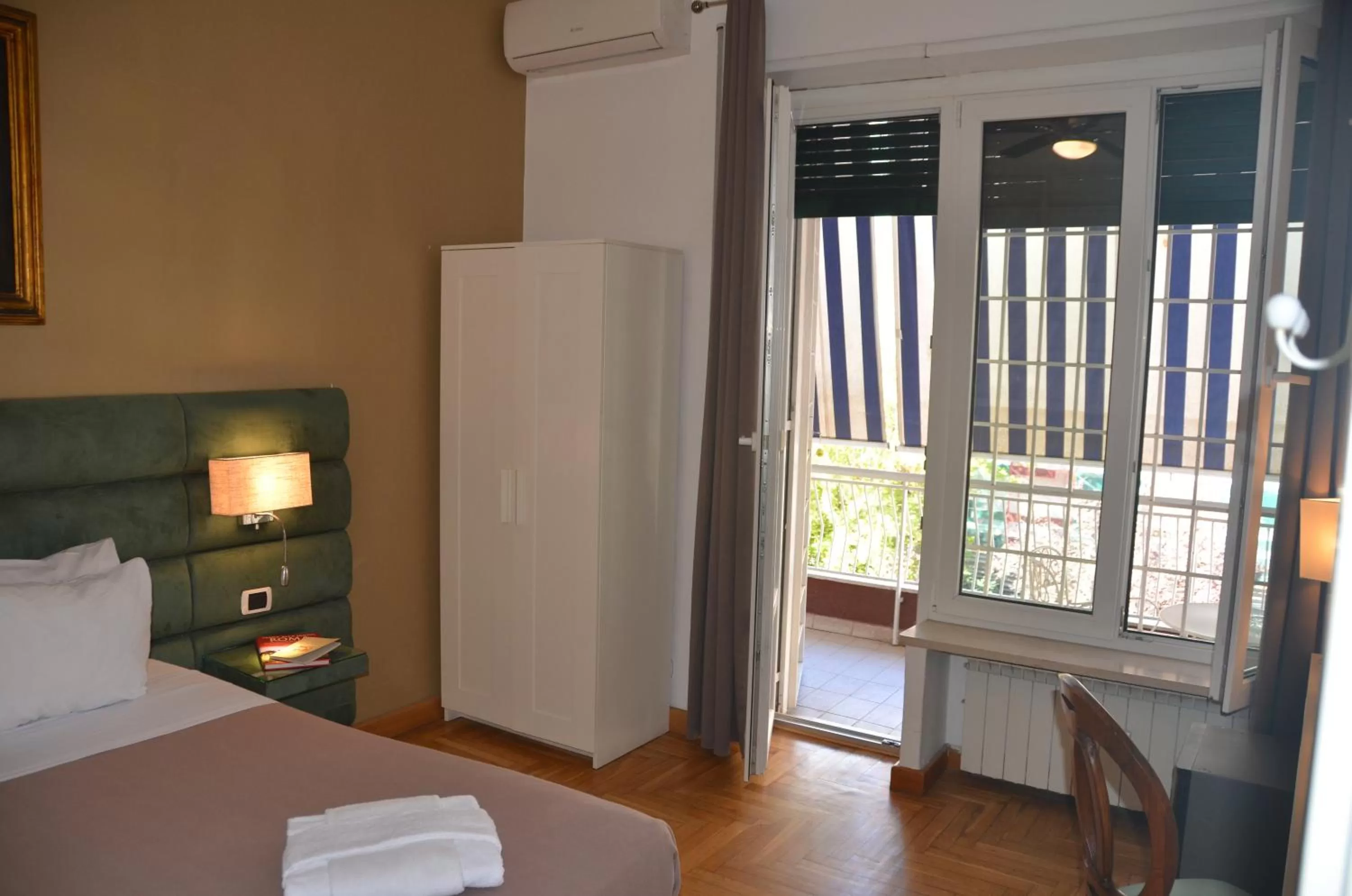 Bedroom, Bed in Sweet Home Parioli