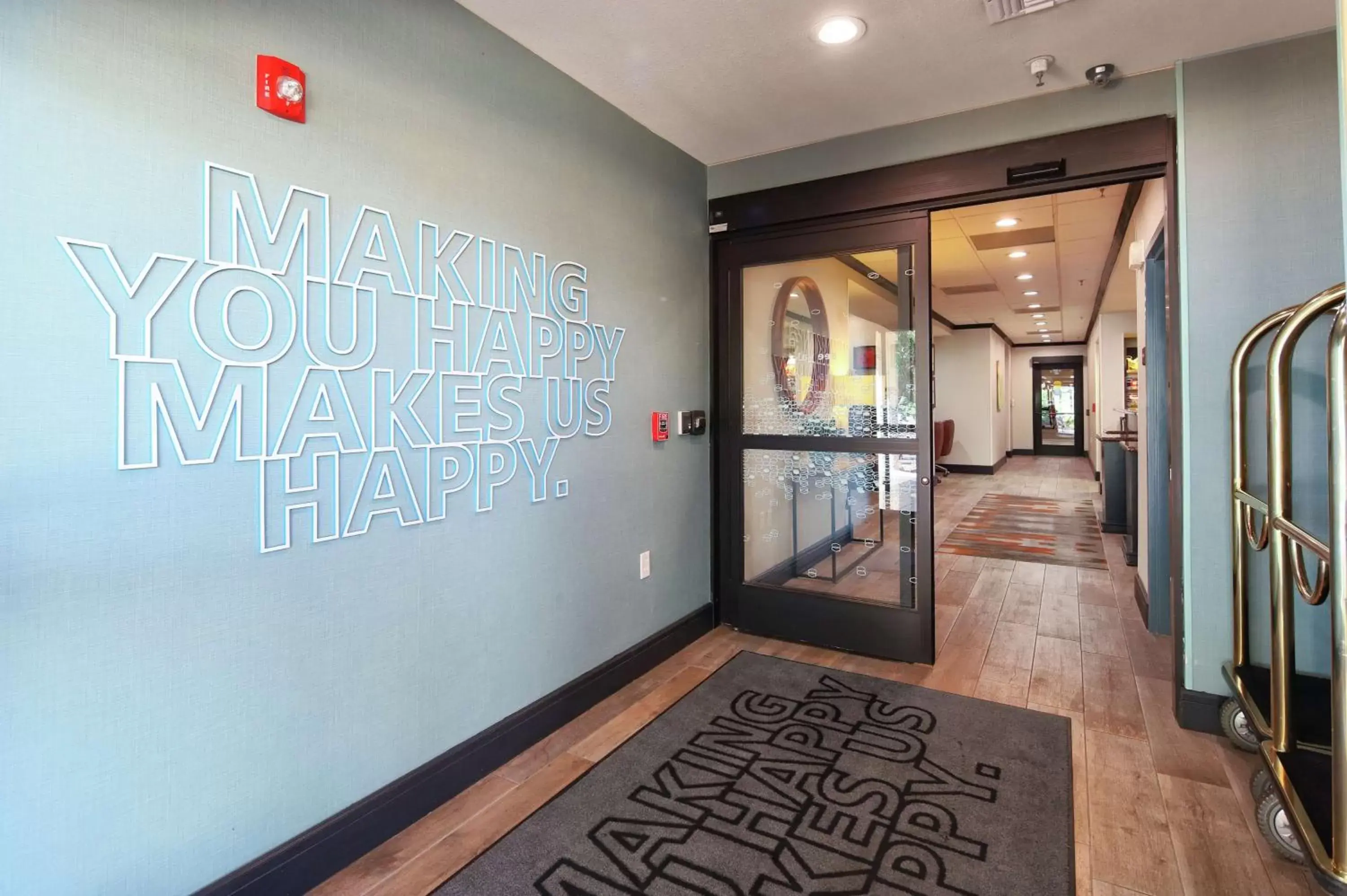 Lobby or reception, Property Logo/Sign in Hampton Inn Sierra Vista