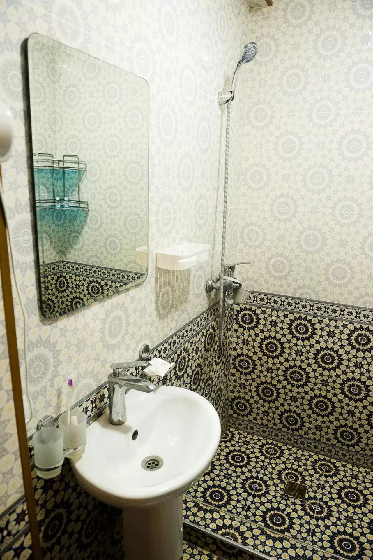 Bathroom in Durdona hotel