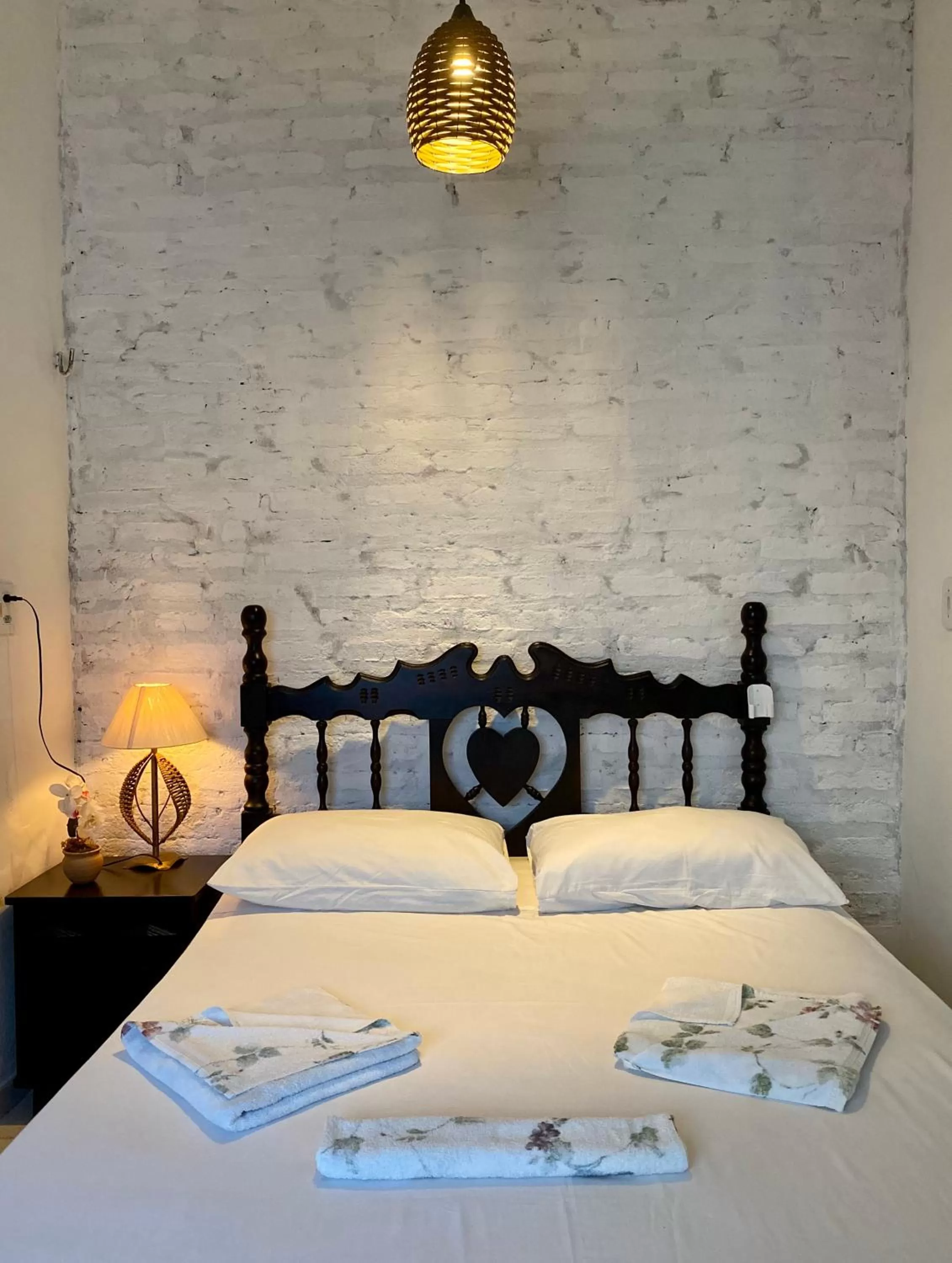 Bedroom, Bed in Pousada dos Candeeiros