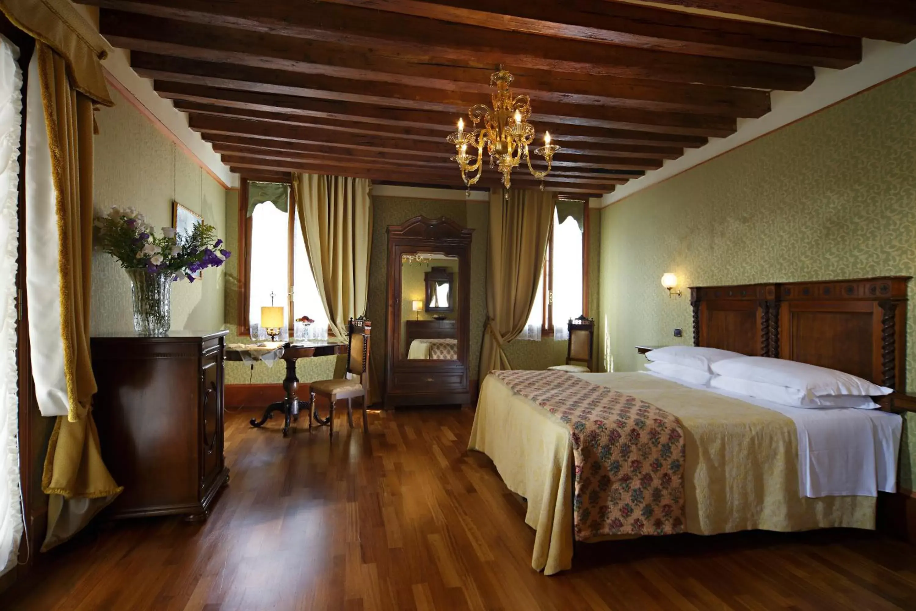 Bedroom in Hotel Casa Nicolò Priuli