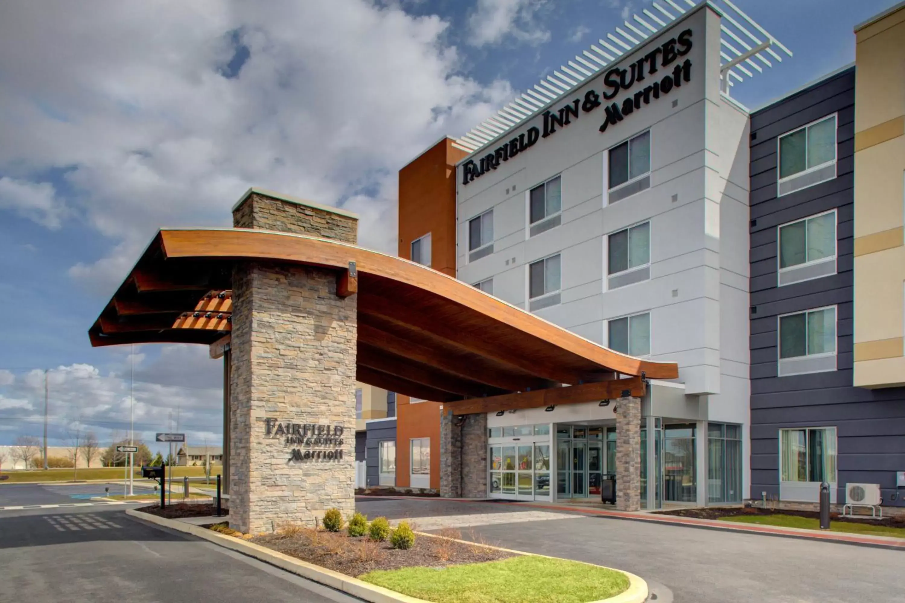 Property Building in Fairfield Inn & Suites by Marriott Allentown West