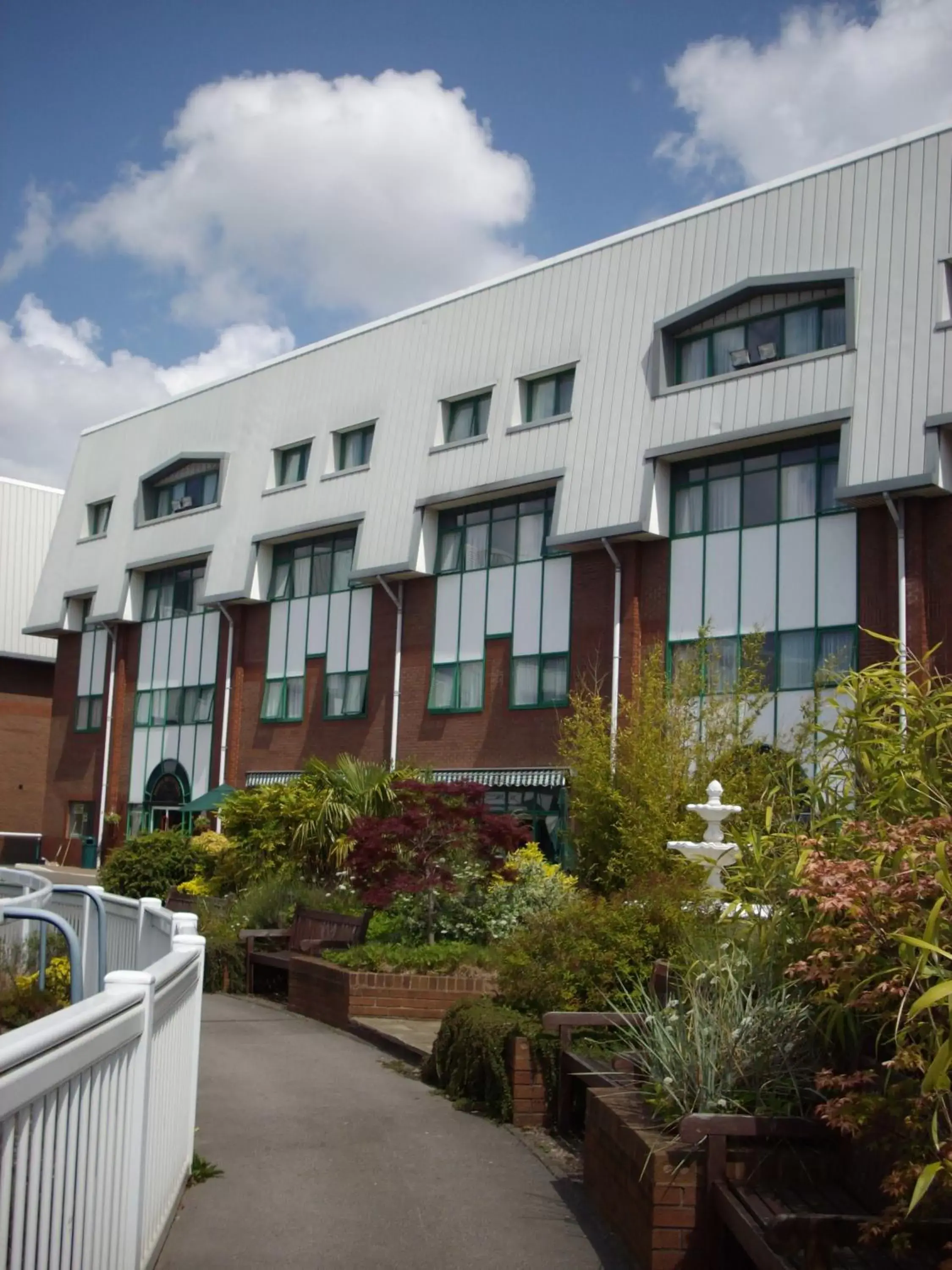 Other, Property Building in Holiday Inn Wolverhampton - Racecourse, an IHG Hotel