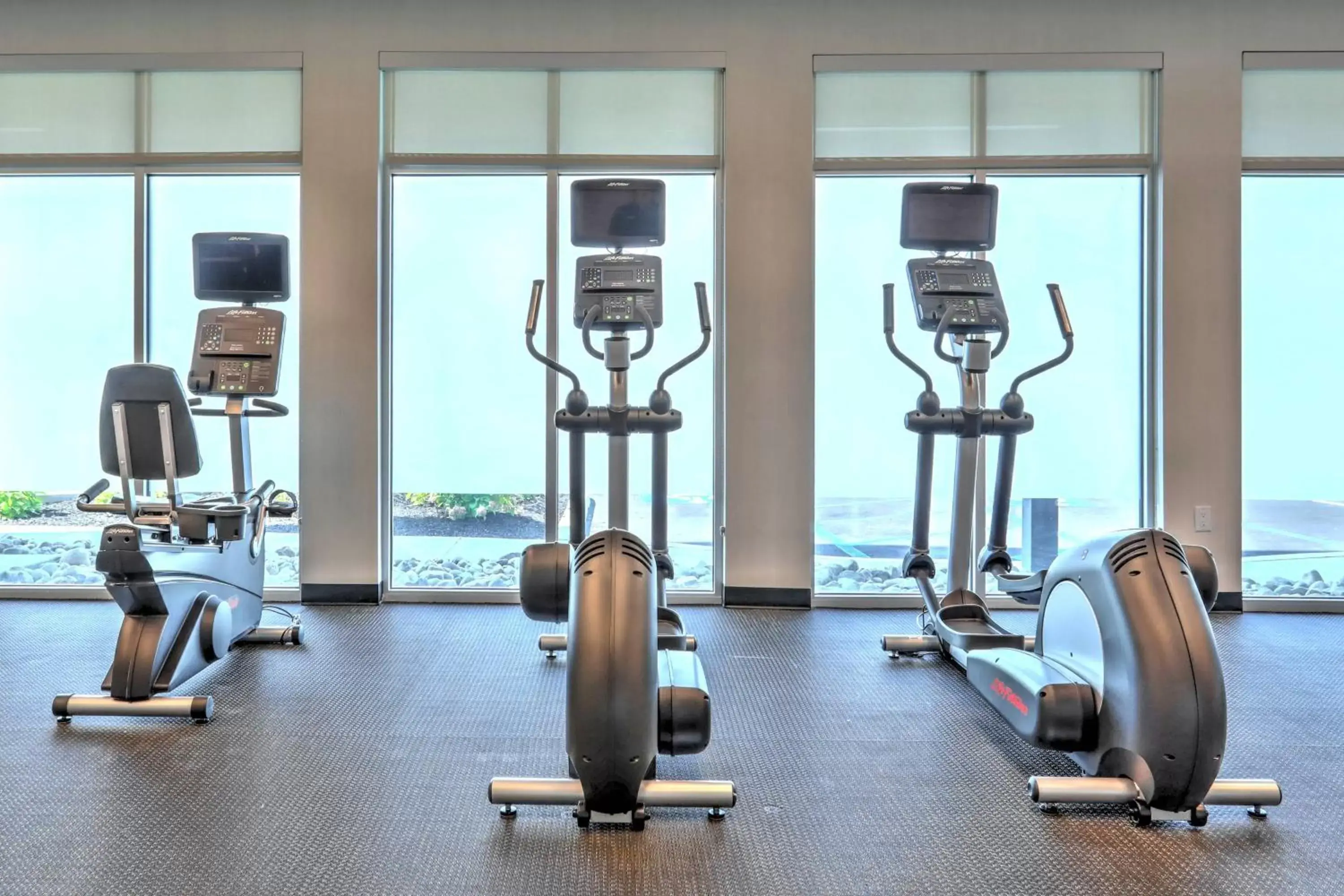 Fitness centre/facilities, Fitness Center/Facilities in Courtyard by Marriott Deptford