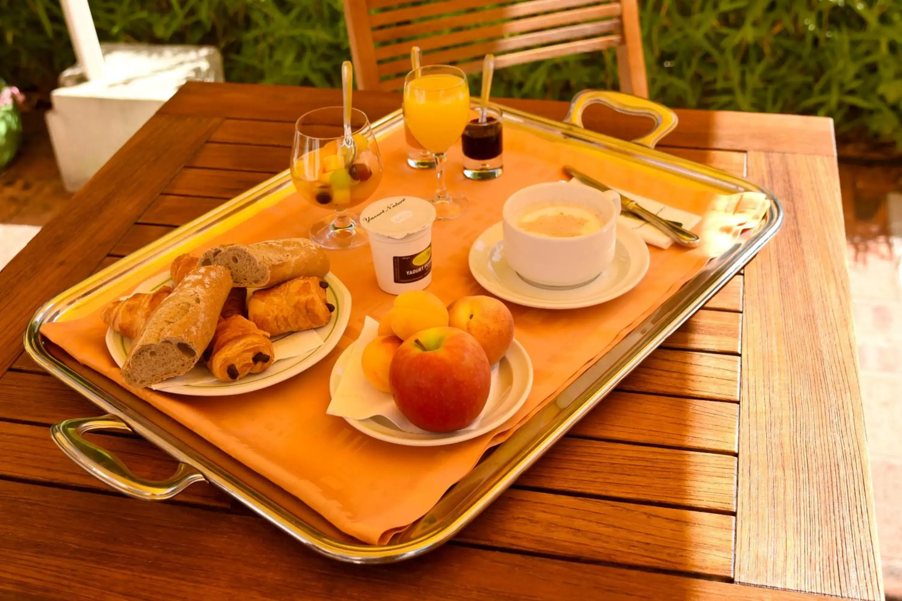 Breakfast in Hôtel Cositel, Coutances