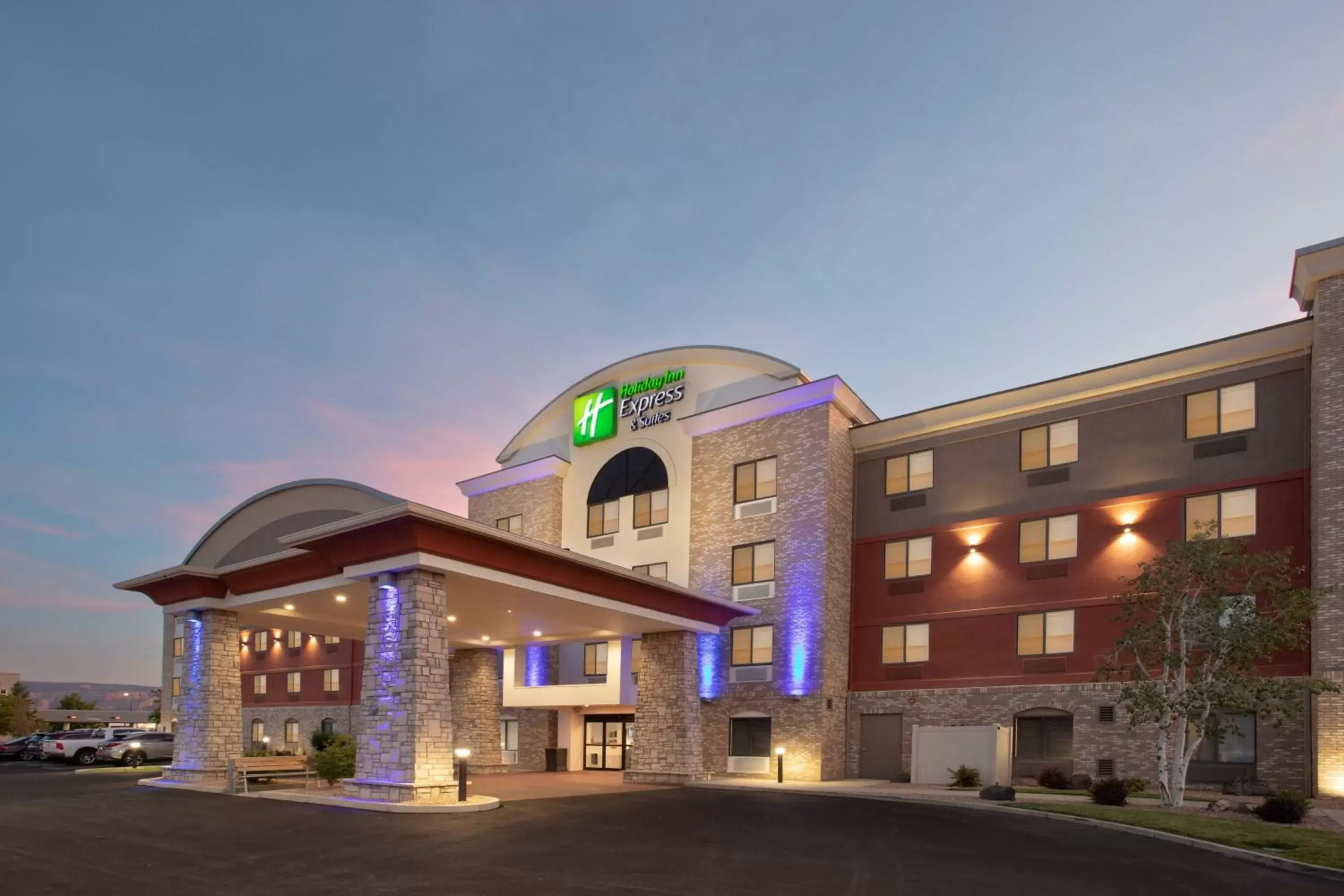 Property Building in Holiday Inn Express Hotel & Suites Grand Junction, an IHG Hotel