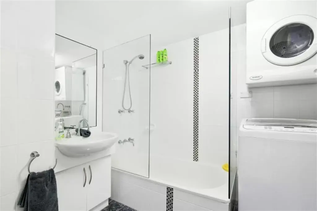 Bathroom in The Hill Apartments Currumbin Beach