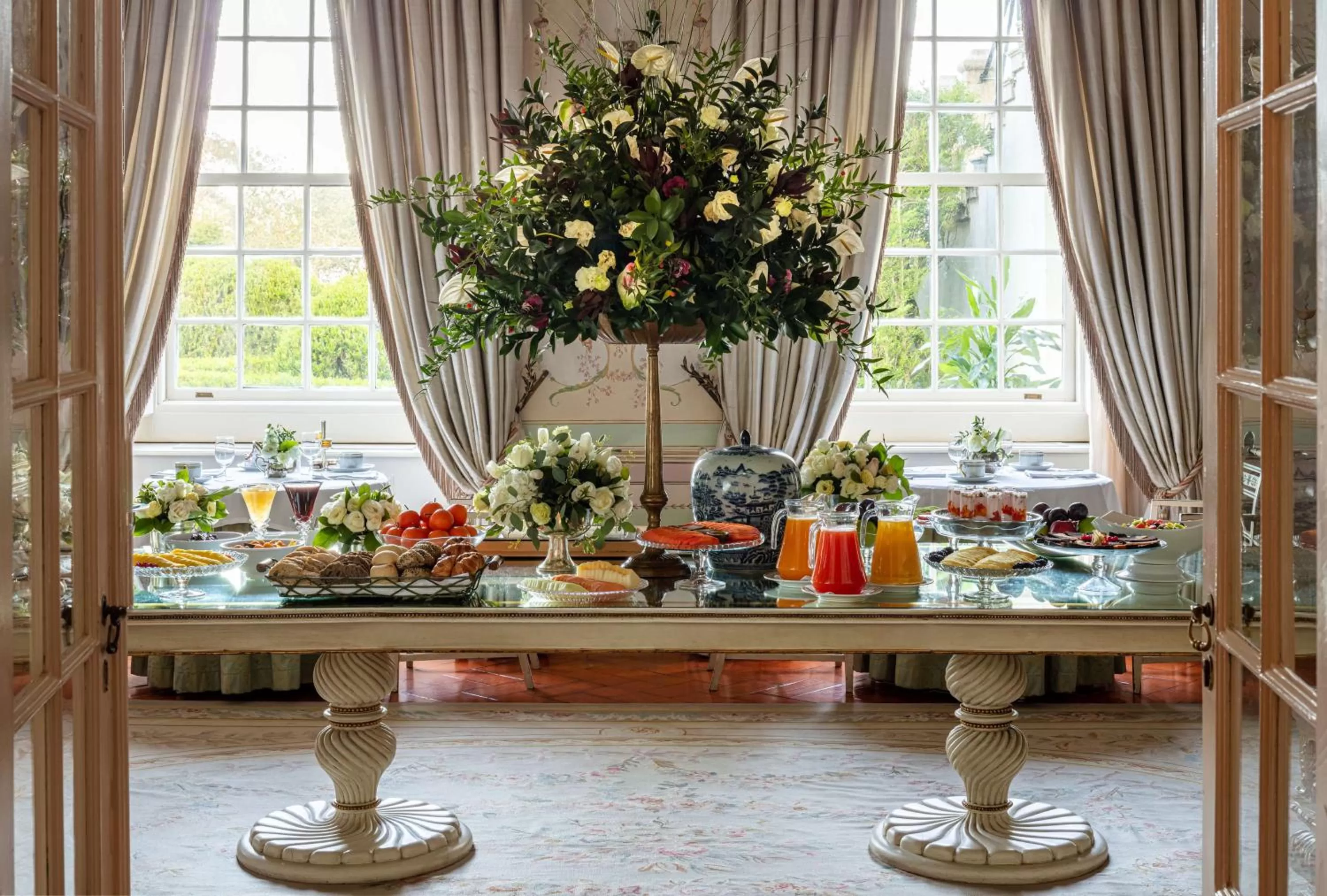 Restaurant/places to eat in Valverde Sintra Palácio de Seteais - The Leading Hotels of the World