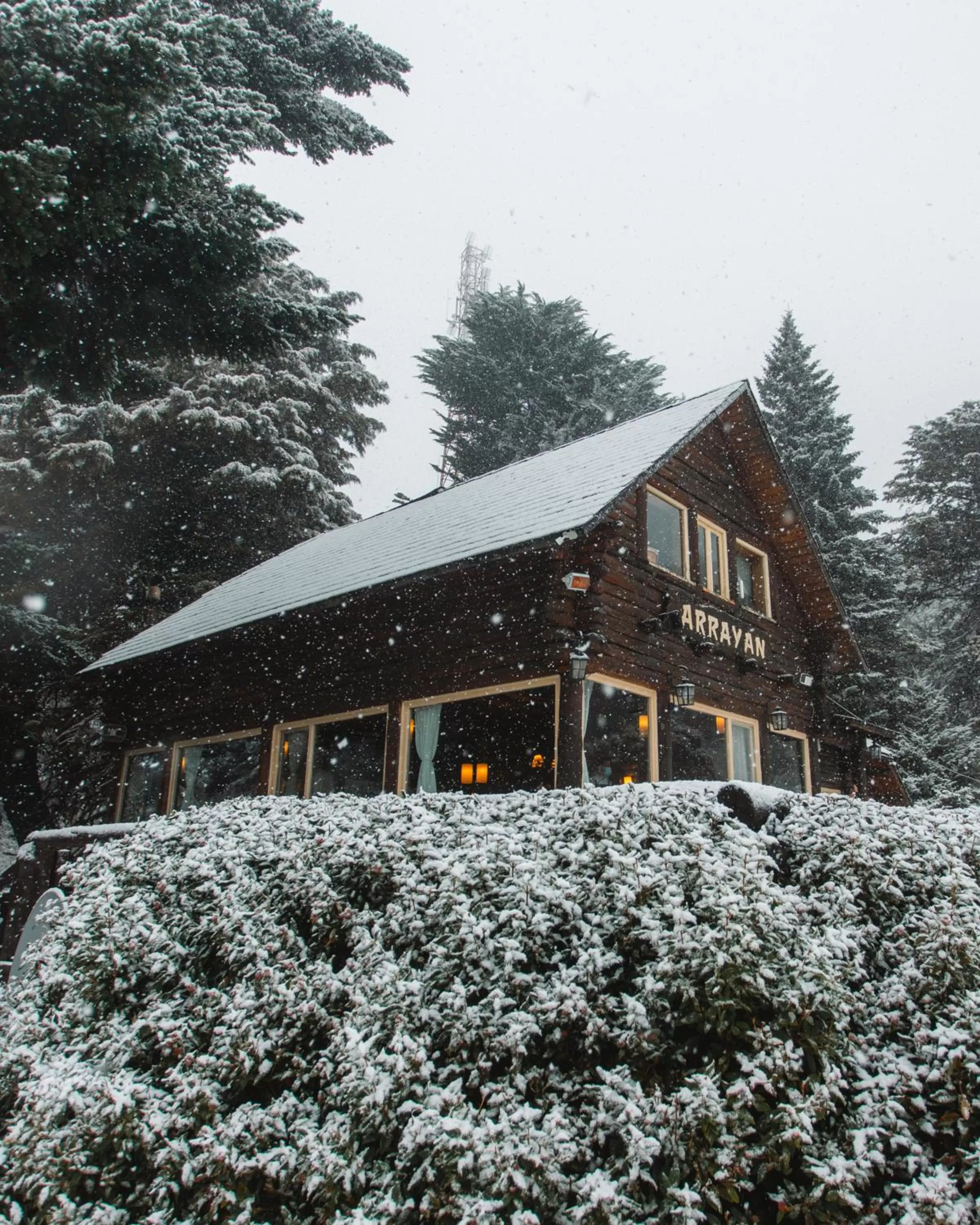 Property building in Arrayan Lake View Mountain Lodge & Casa De Te Arrayan