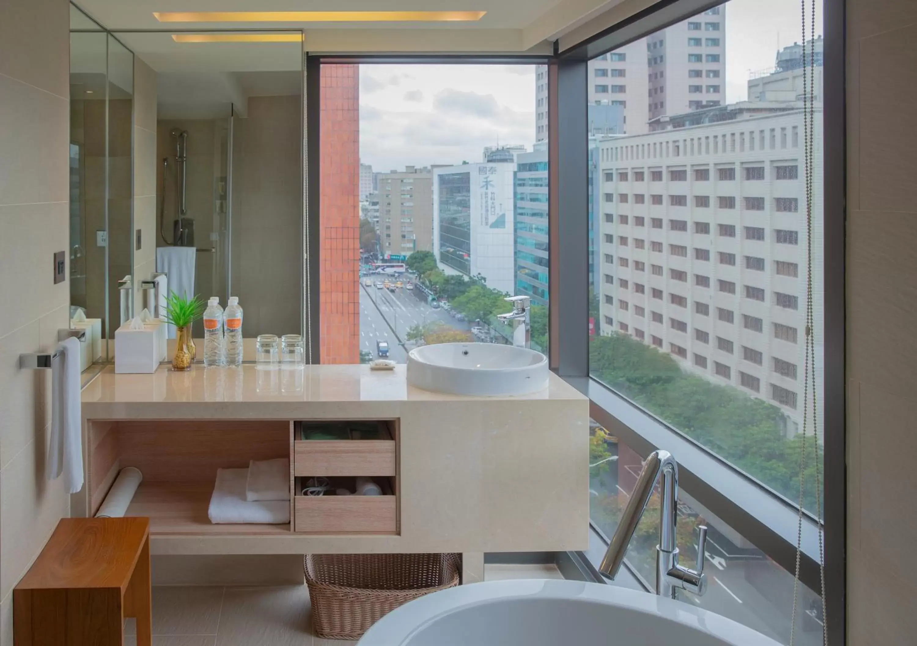 Bathroom in Hotel COZZI Minsheng Taipei