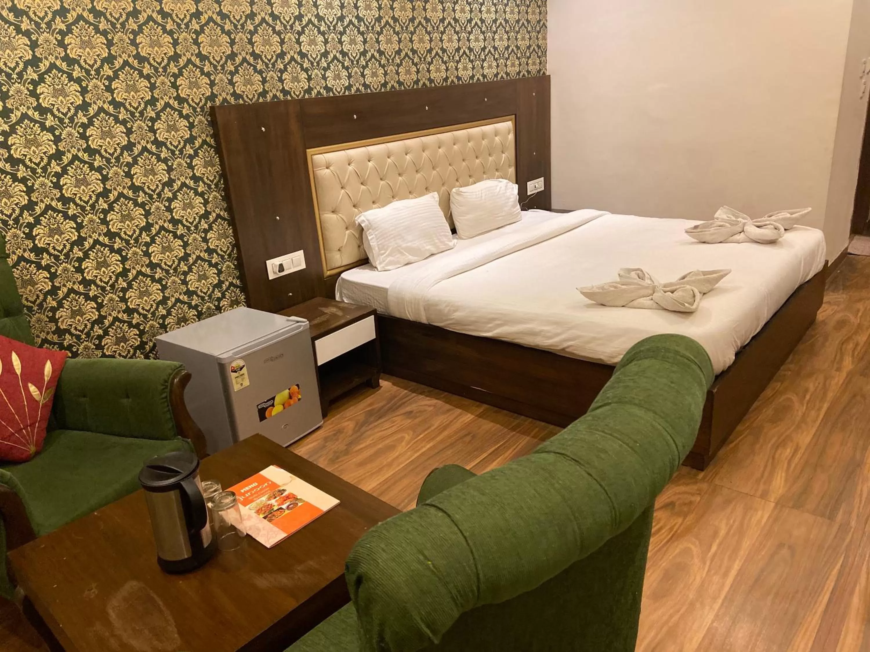 Bed in Hotel Ambika Resort Manali